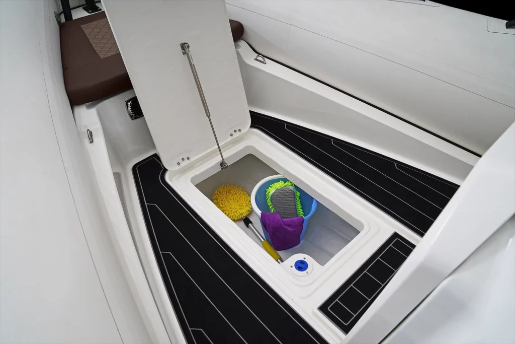 Navigator-24_08-1024x683.jpg
