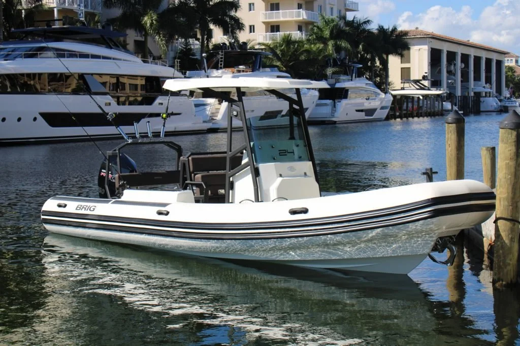 Navigator-24-on-water-10-1024x683.jpg