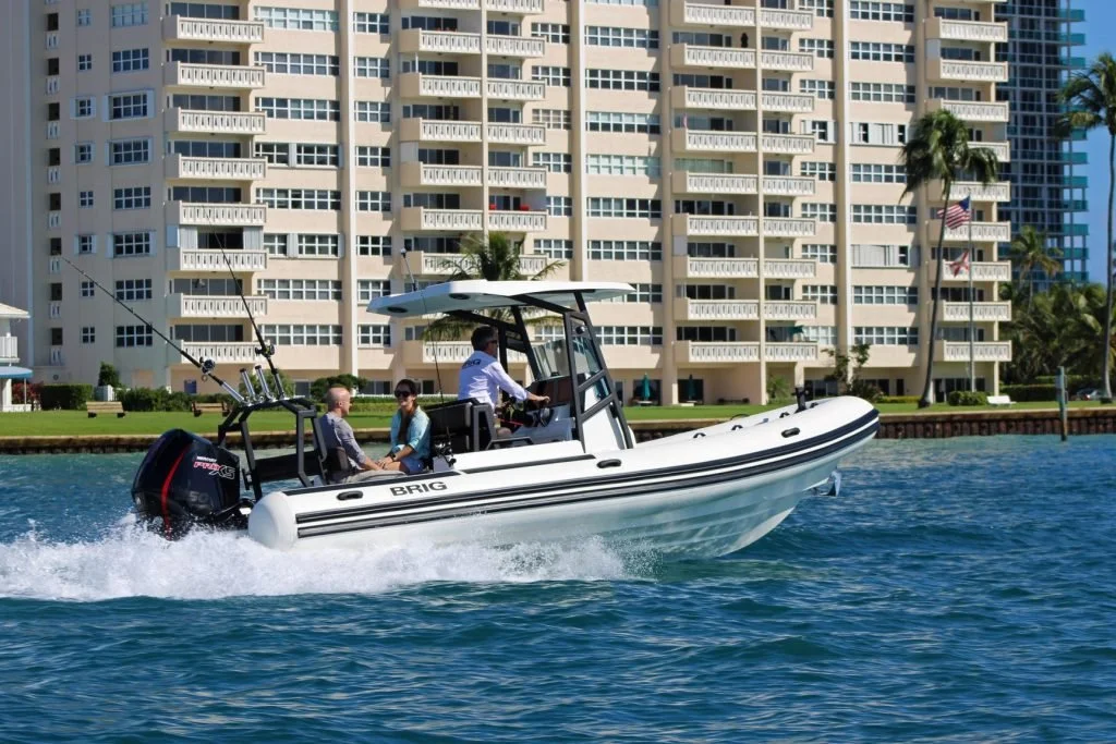 Navigator-24-on-water-14-1024x683.jpg