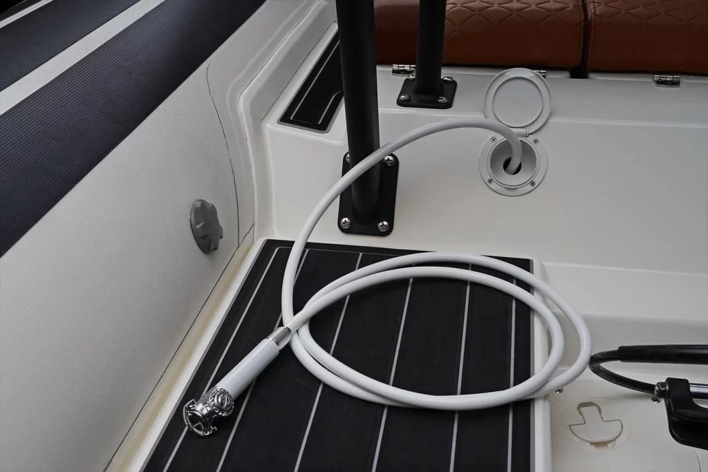 Navigator-24_16-1024x683.jpg