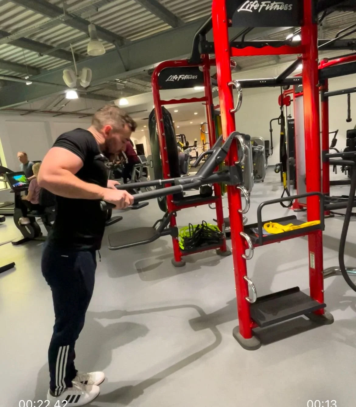 4 Shoulder Mobility Drills for Pain-Free Pressing and Dips