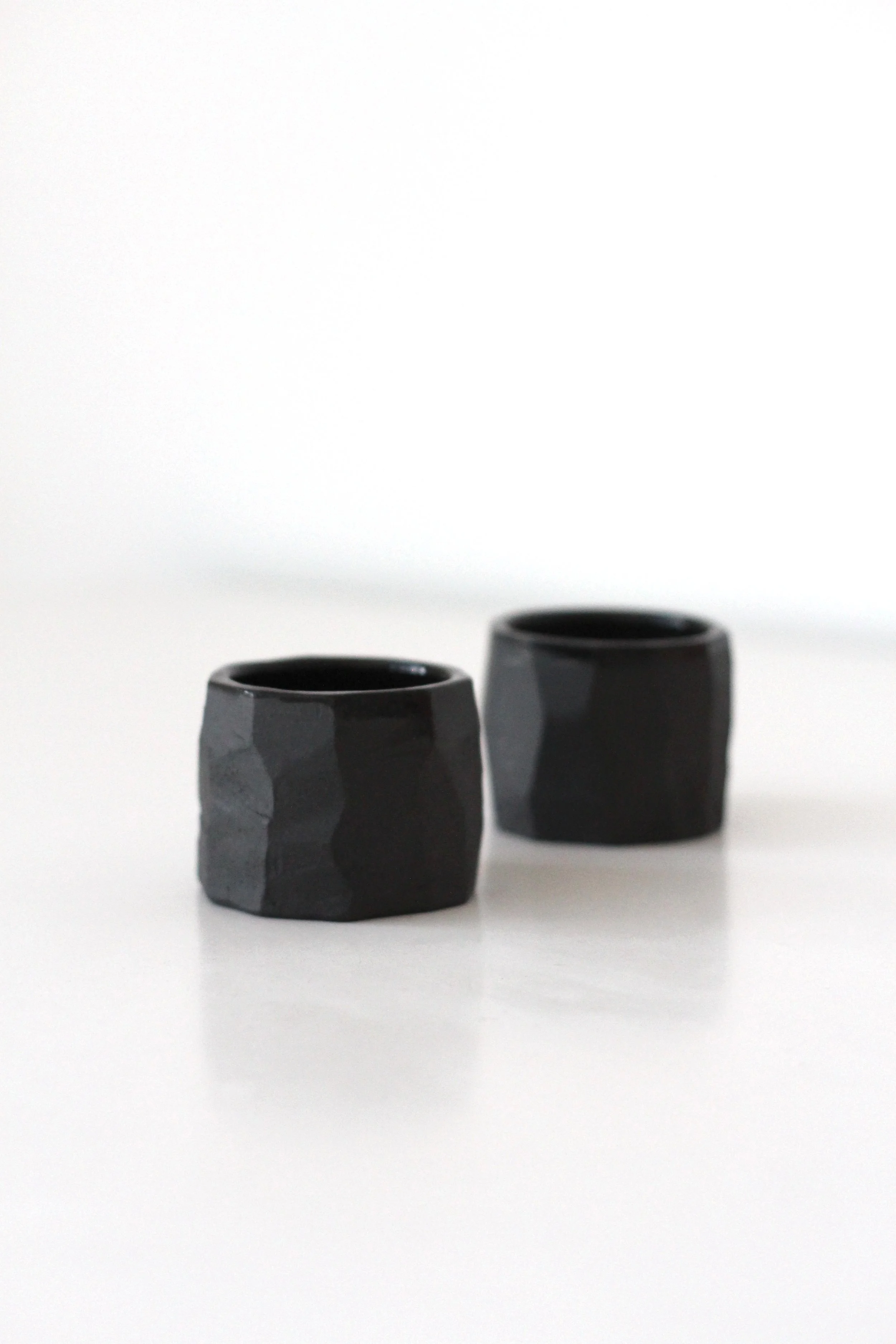 Kuro Kurinuki Cup Charcoal
