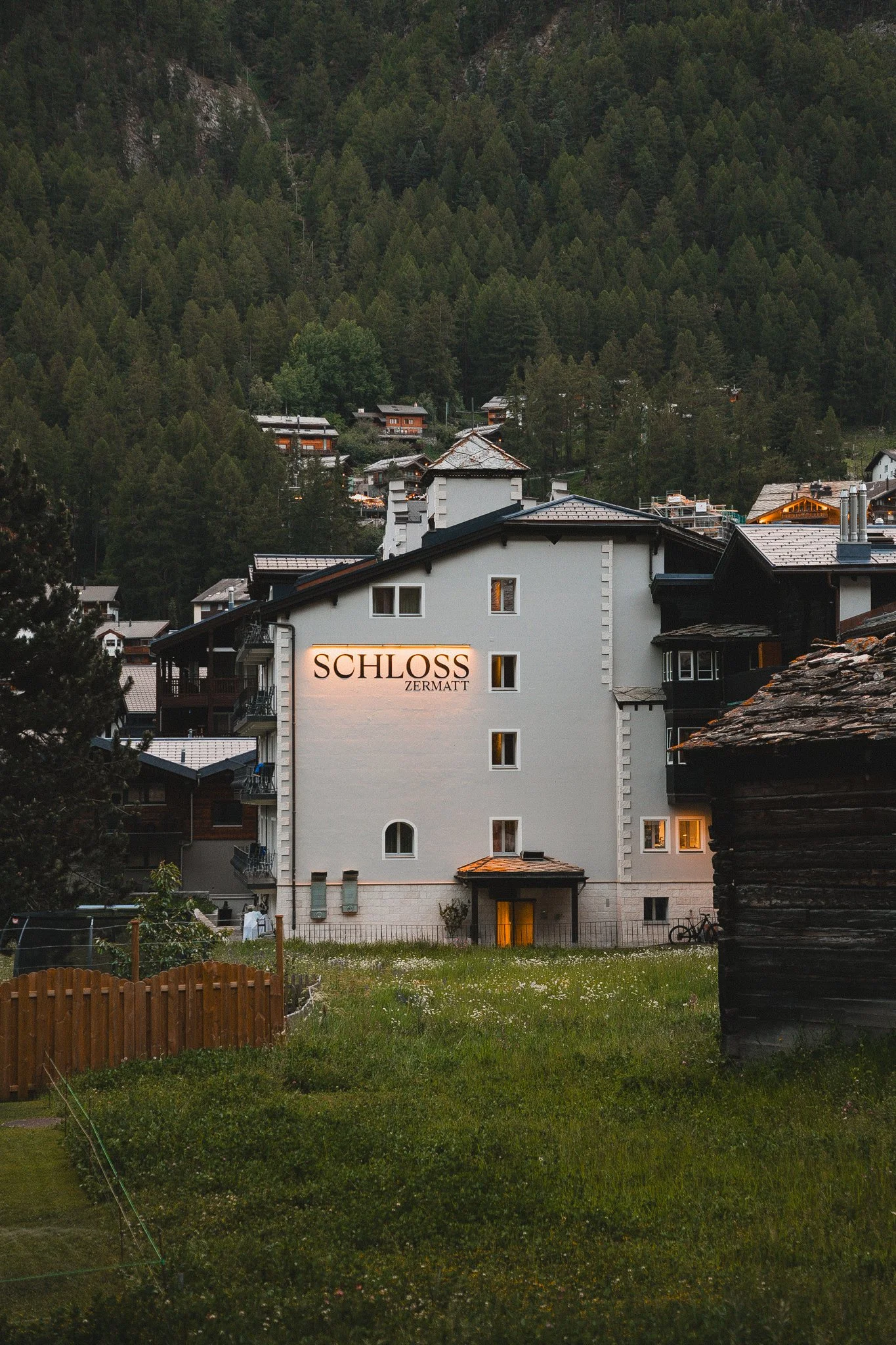Schloss Hotel - Zermatt  / HOSPITALITY