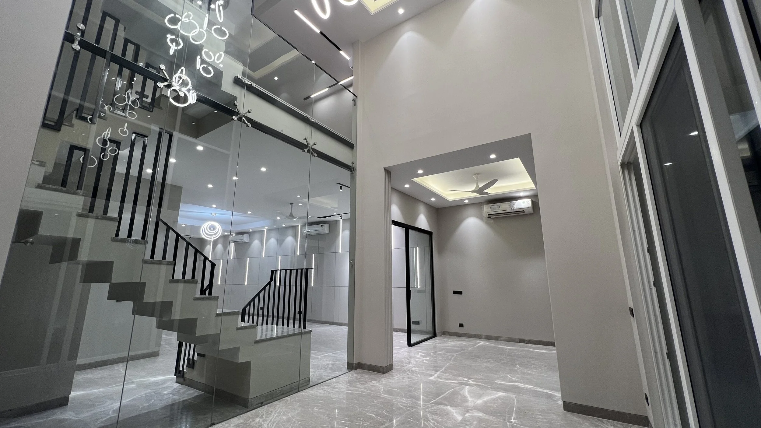 An image of the Cultural Center.