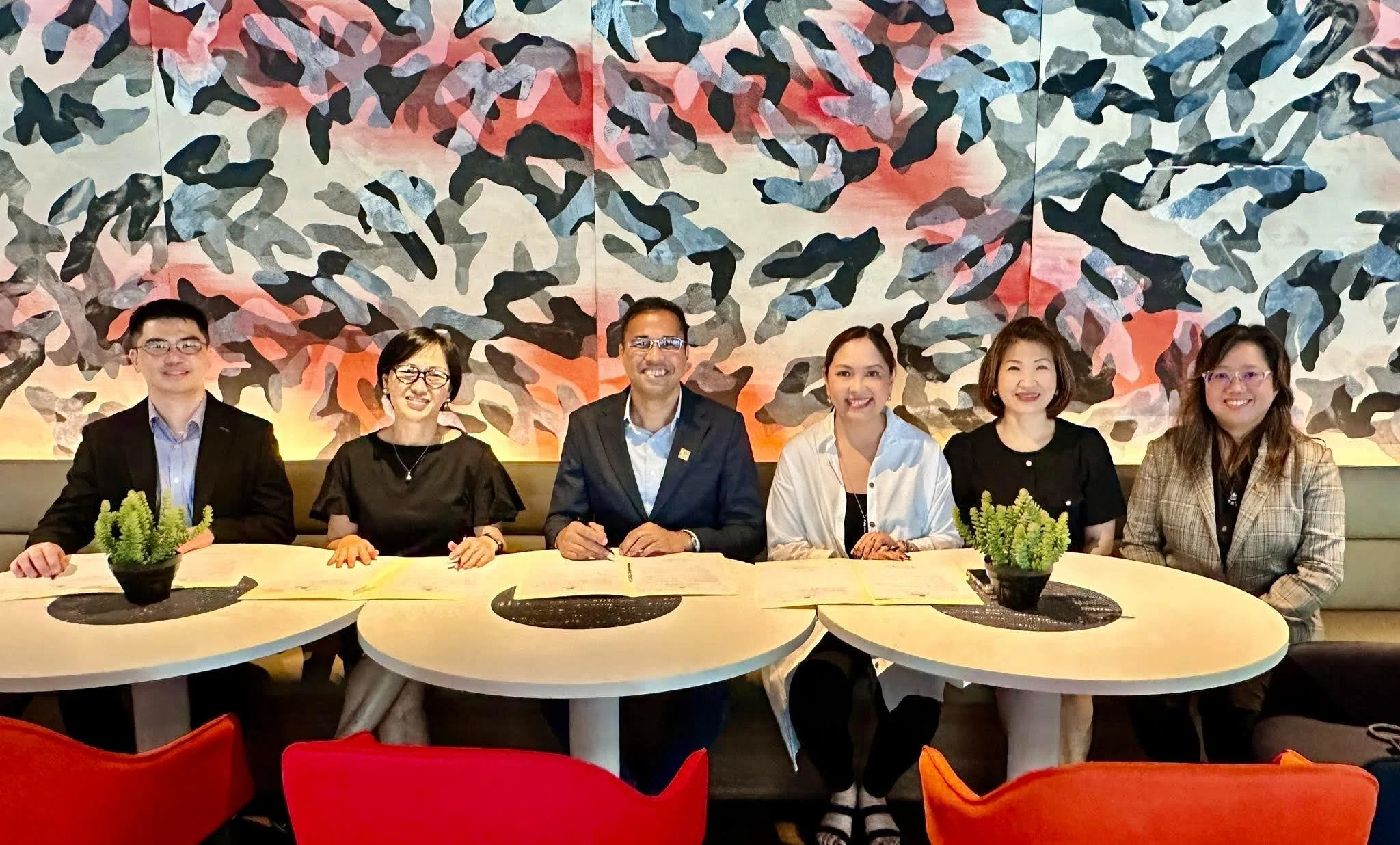 PAIBA Expands Cross-Border AI Collaboration with PhilCham Singapore