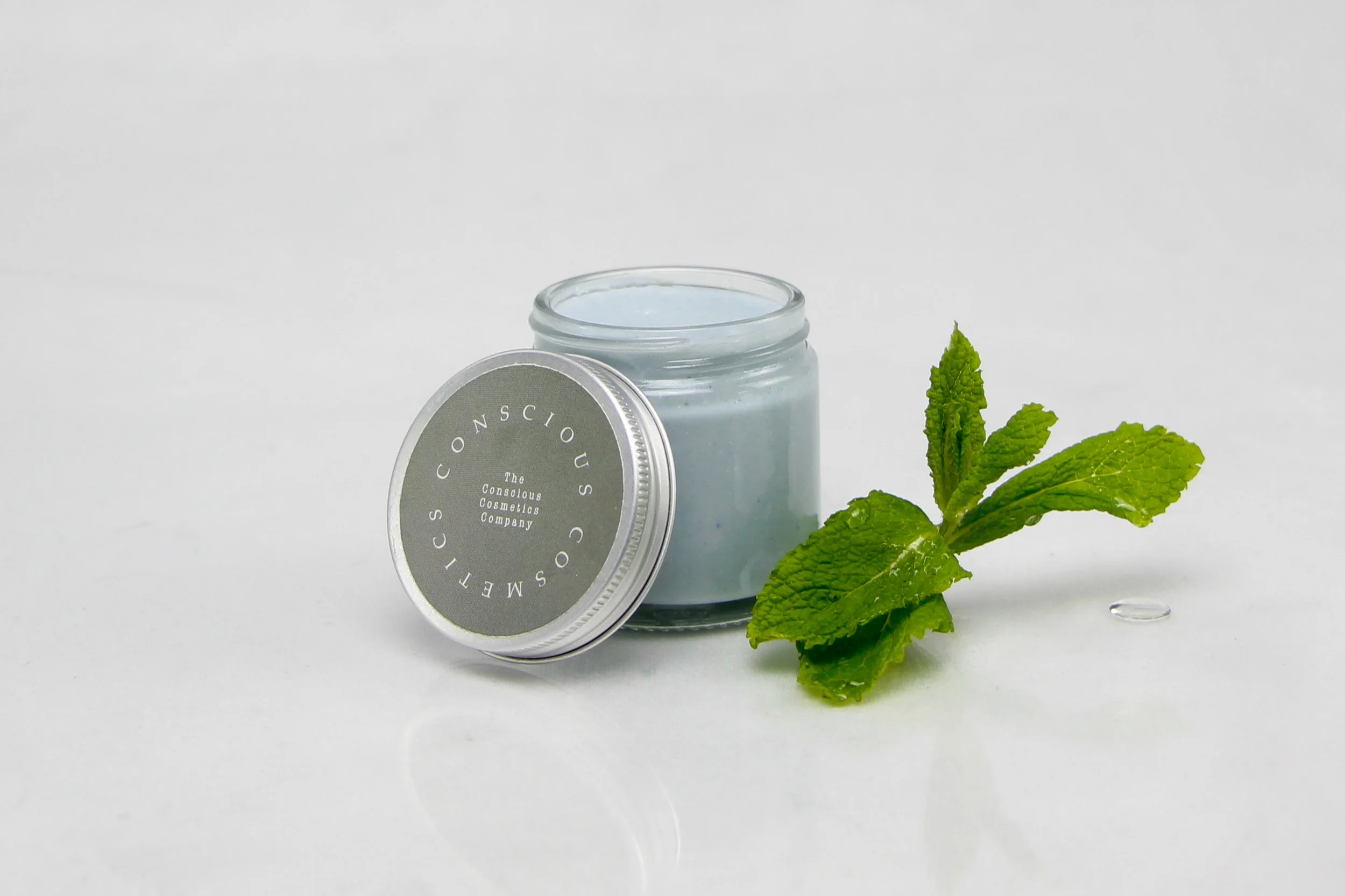 moisturising pedi cream JPEG LIGHT.jpg
