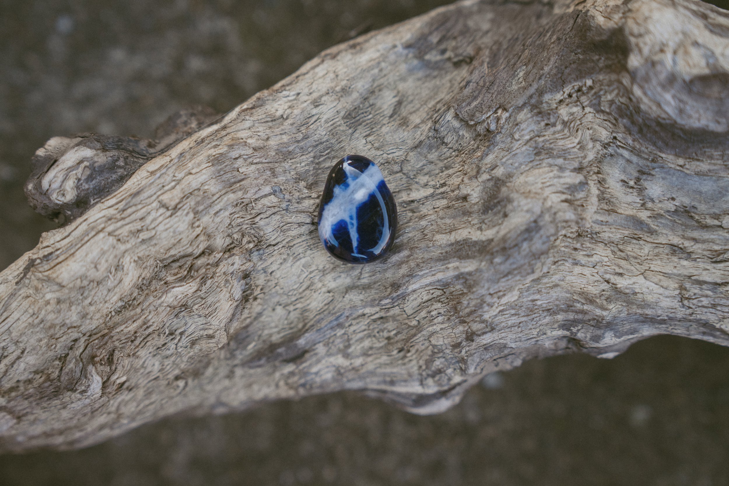 Sodalith Trommelstein-Anhänger