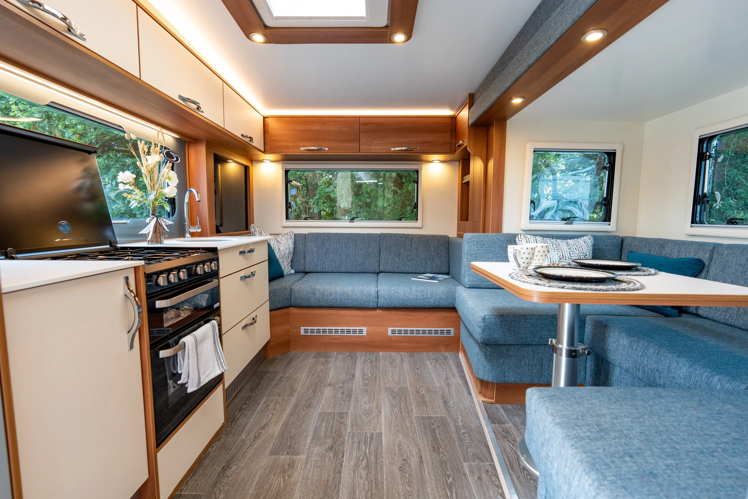 2026 Demo Dreamseeker Outside-09.jpg