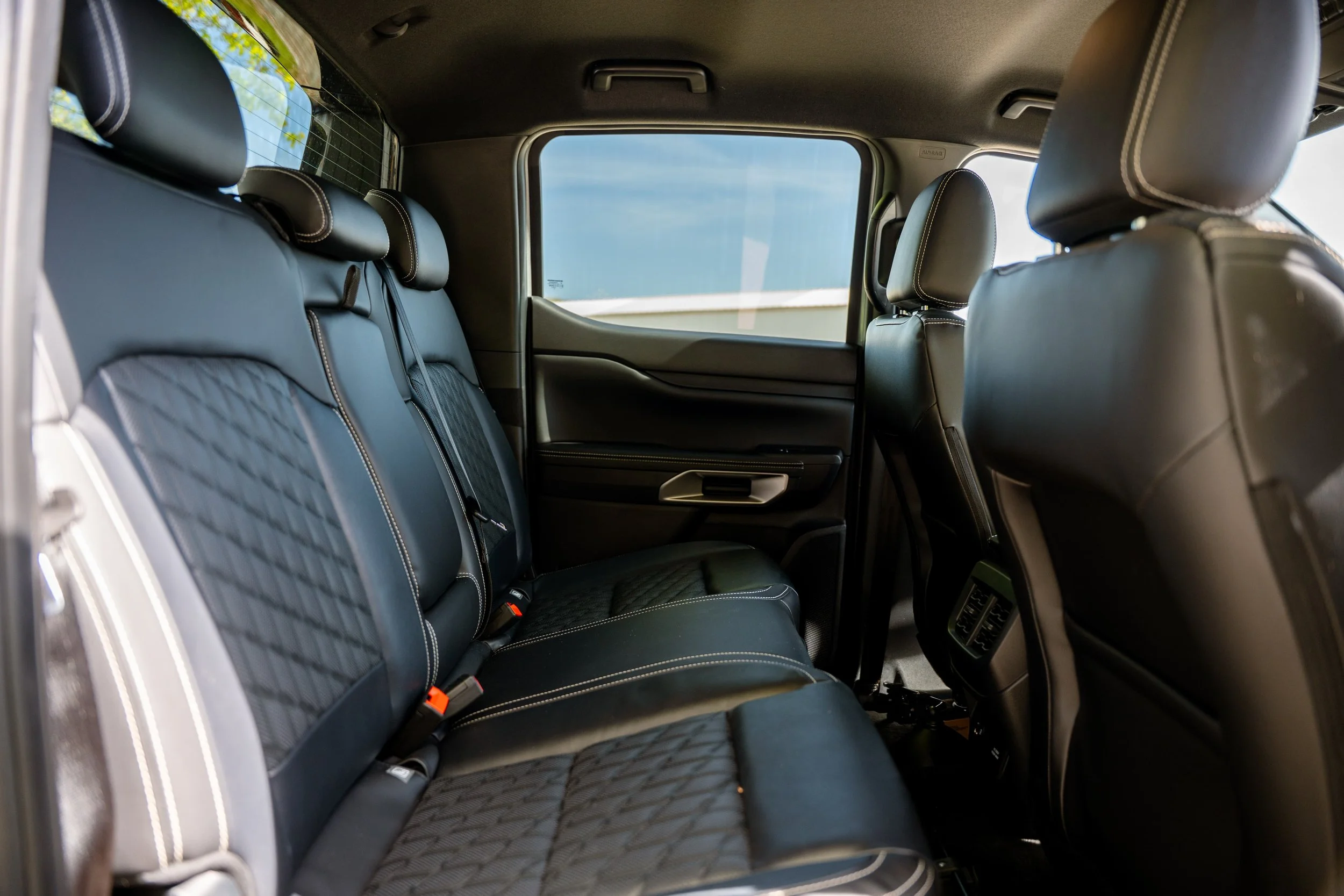 2025 Ford Ranger Silver-19.jpg