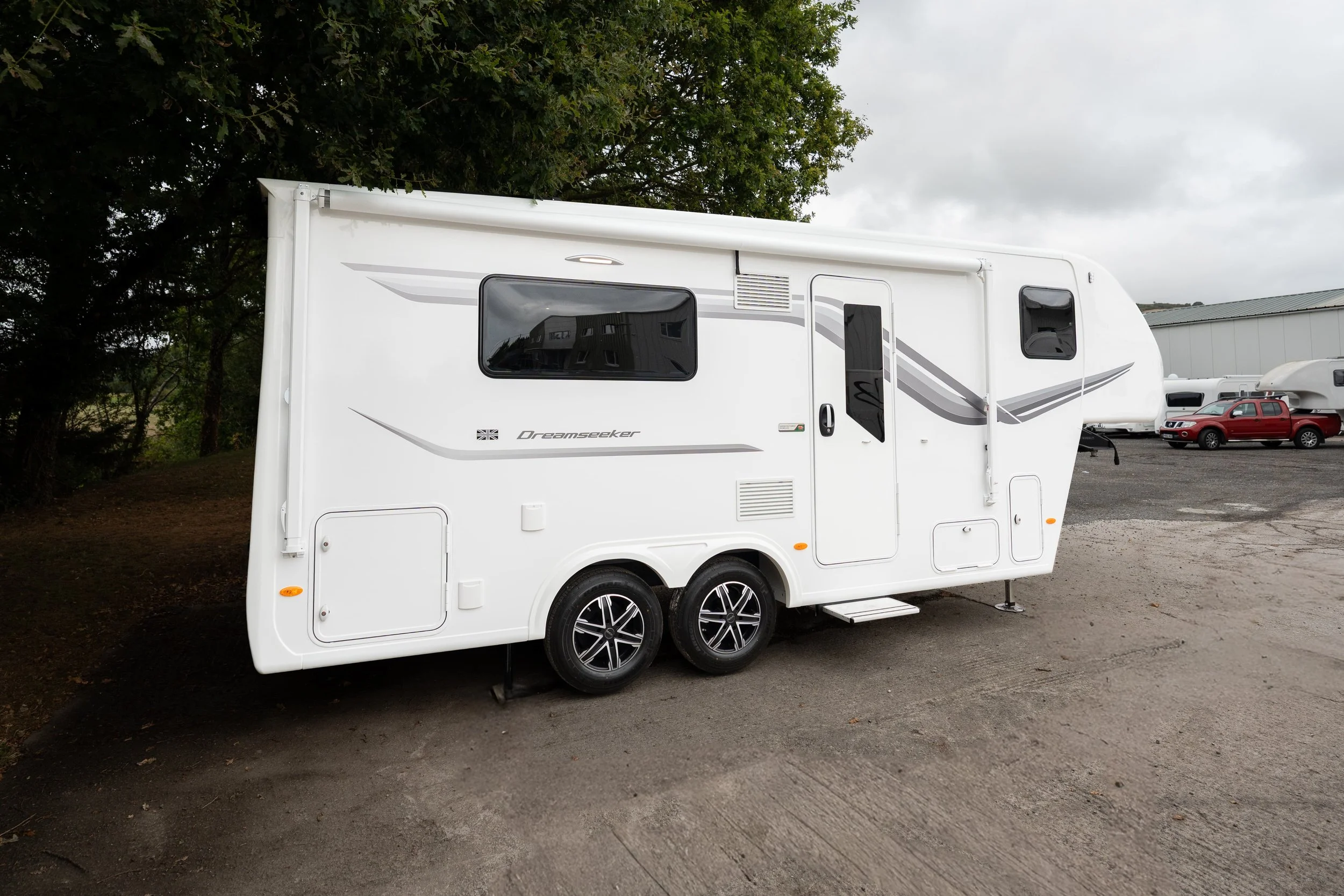 2026 Demo Dreamseeker Outside-03.jpg