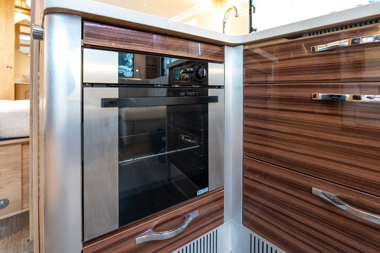 Approved Used 2018 INOS Caravan_15 Large.jpeg