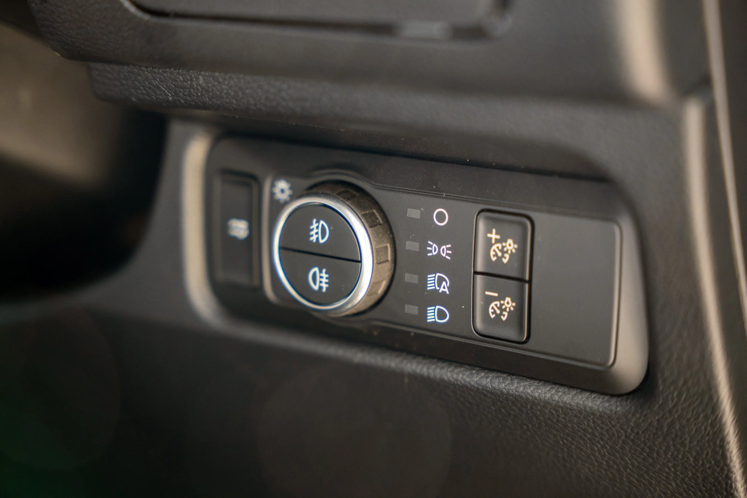2025 Ford Ranger Silver-15.jpg