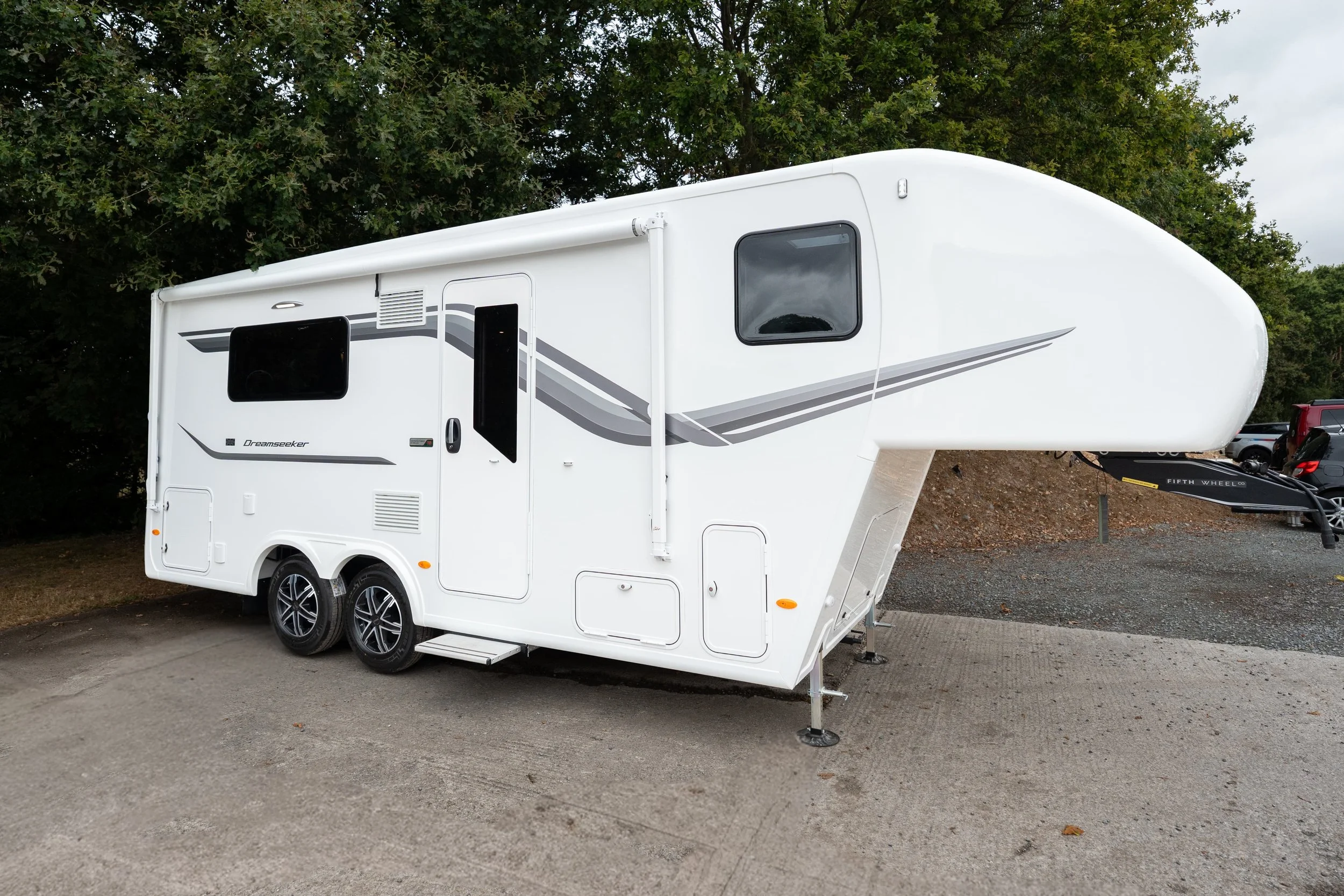 2026 Demo Dreamseeker Outside-01.jpg
