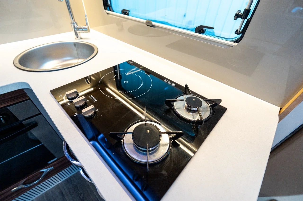 Approved Used 2018 INOS Caravan_13 Large.jpeg