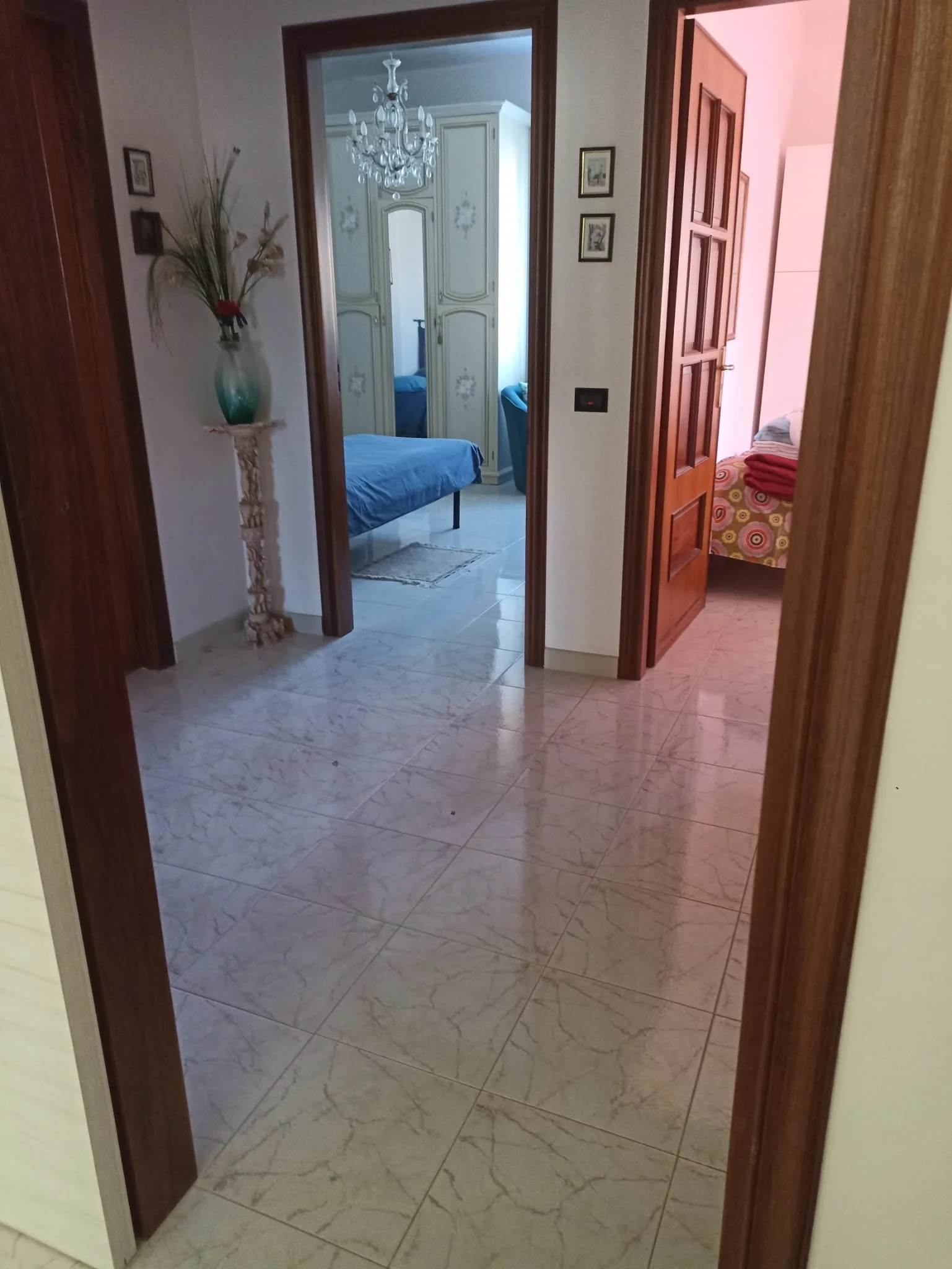 hall 2.jpg