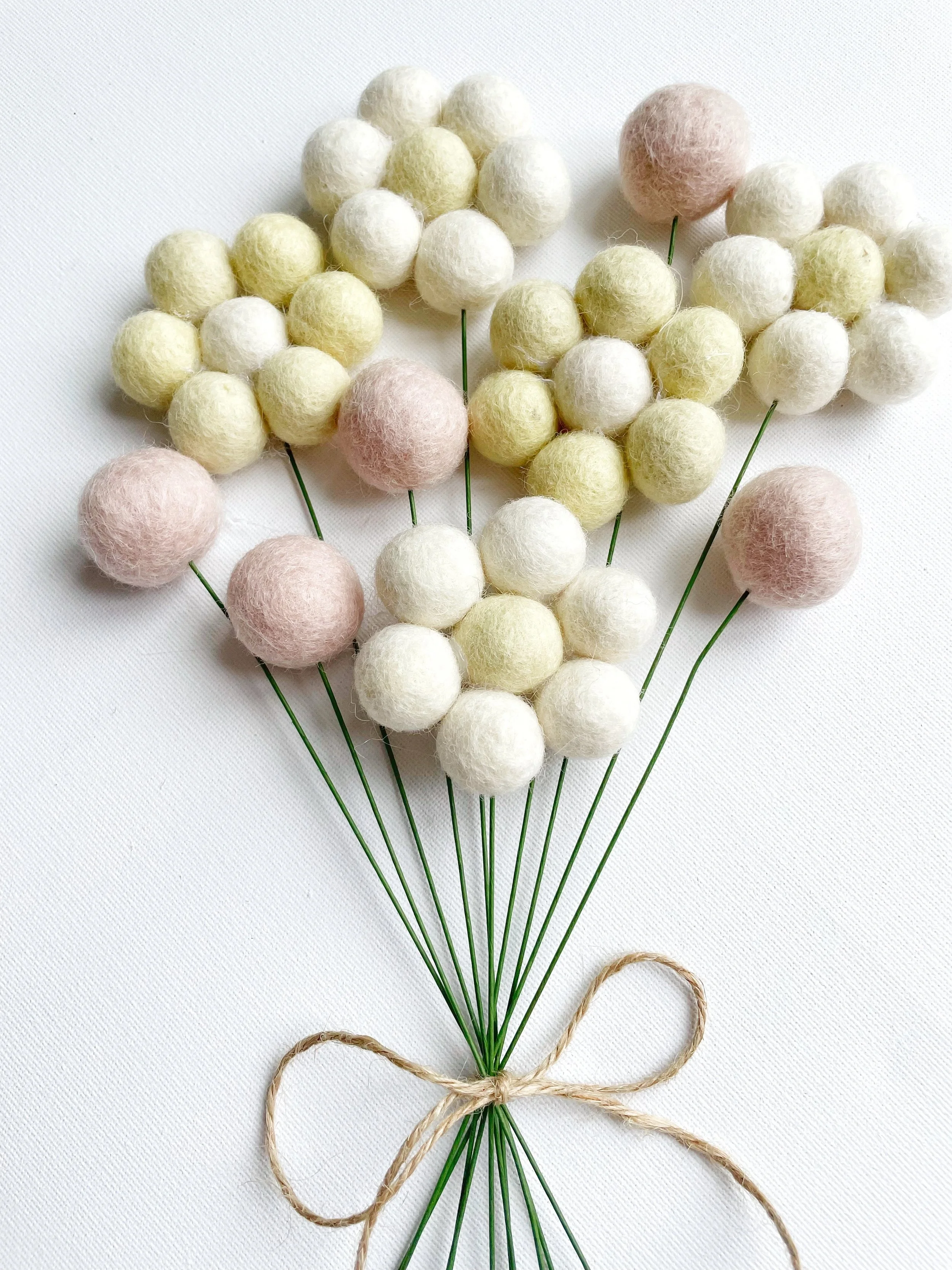 Make a felt ball flower bouquet