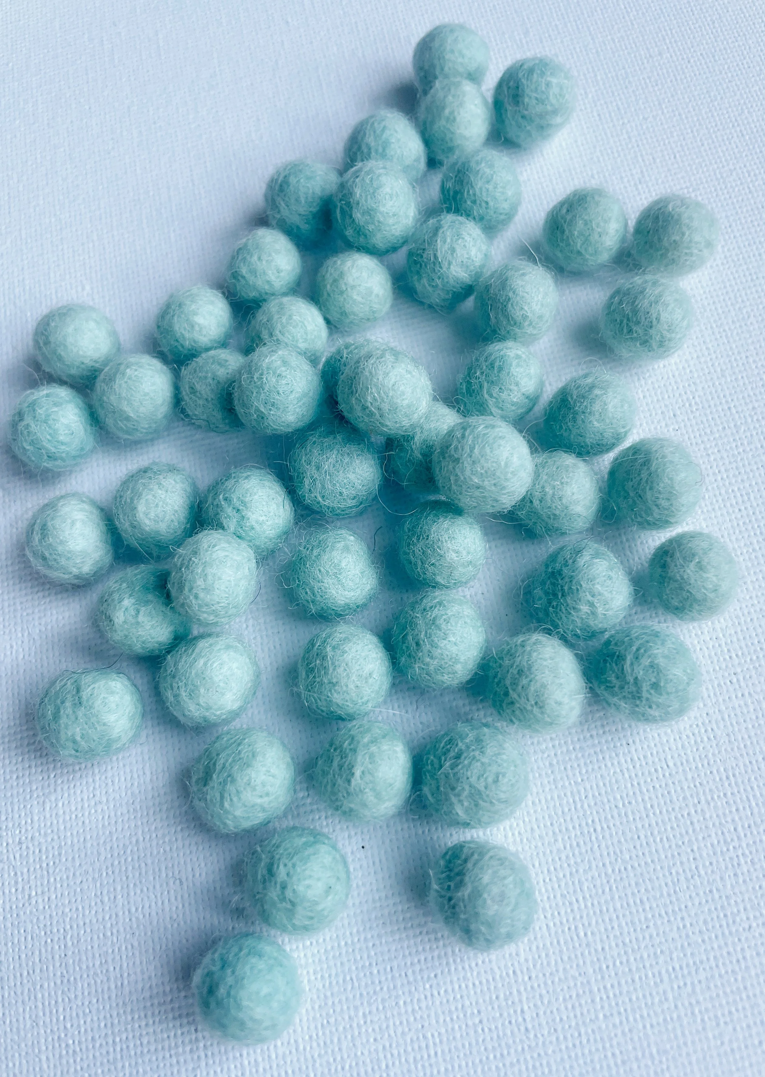 100% Wool Felt Balls - 1cm - Mint Blue