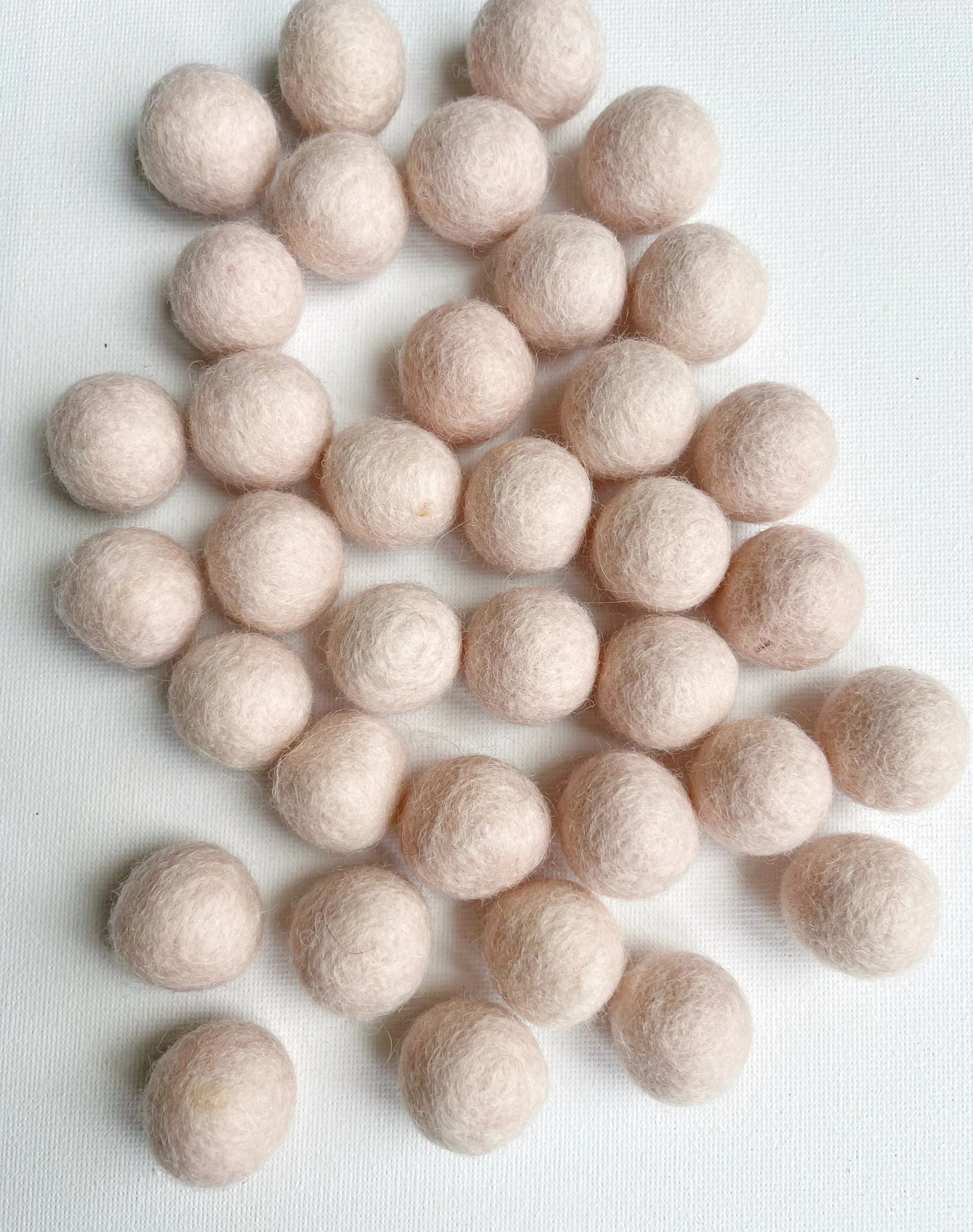 100% Wool Felt Balls - approx: 2cm Light Baby Pink, 1 count