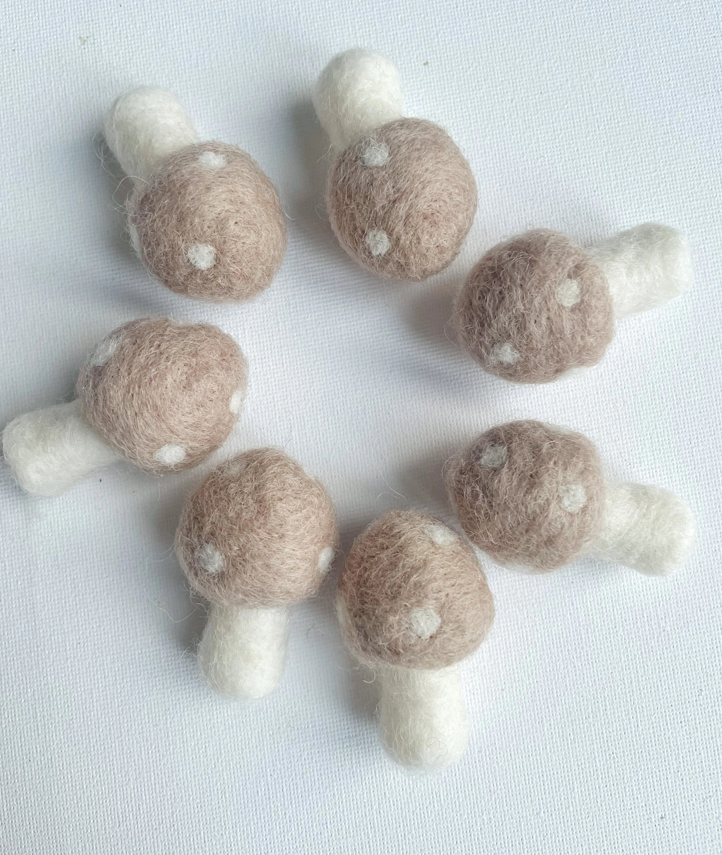 100% Wool Felt Mushroom Toadstool- 4.5cm - Light Latte, 1 count