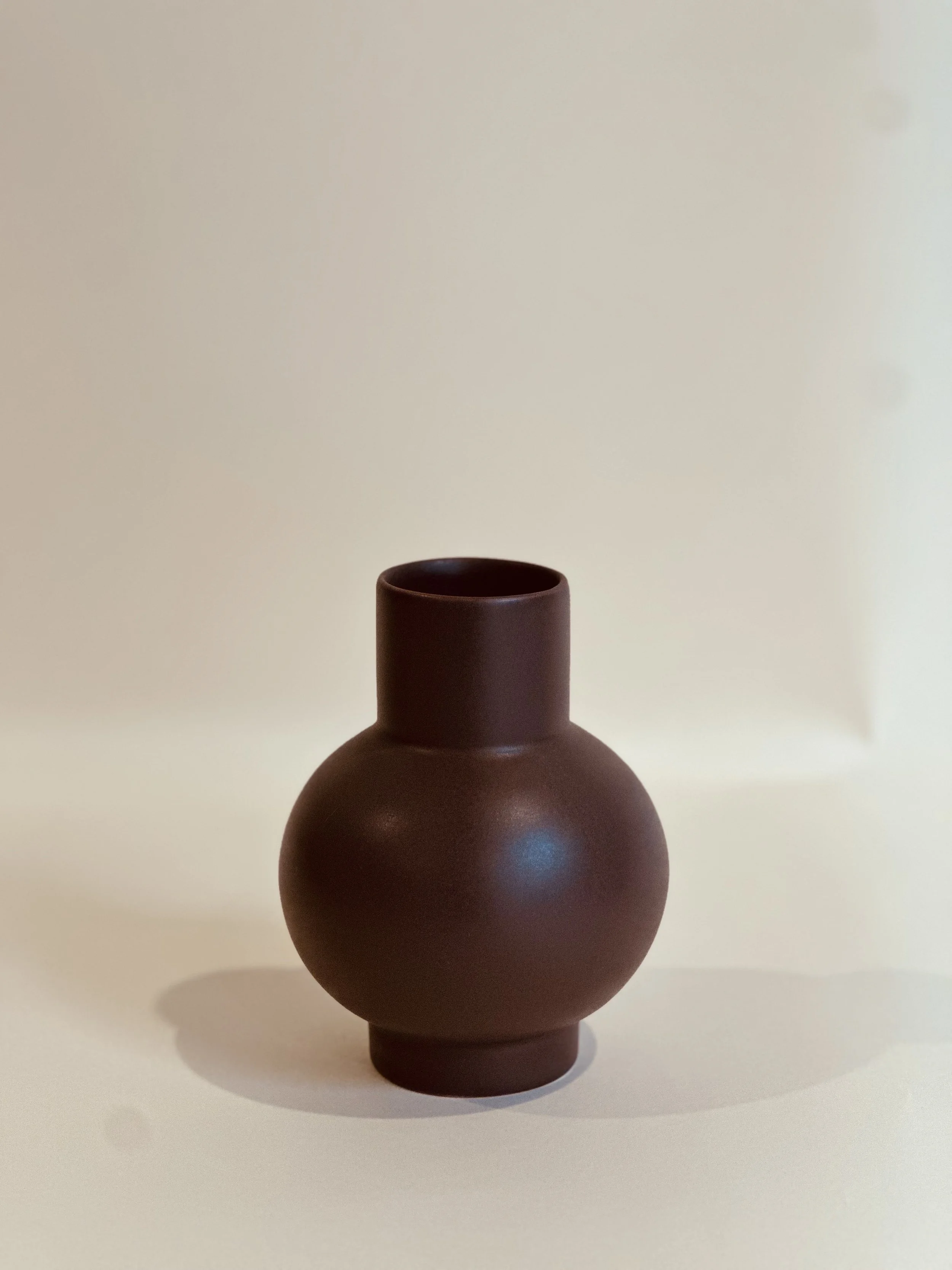 Raawii Vase