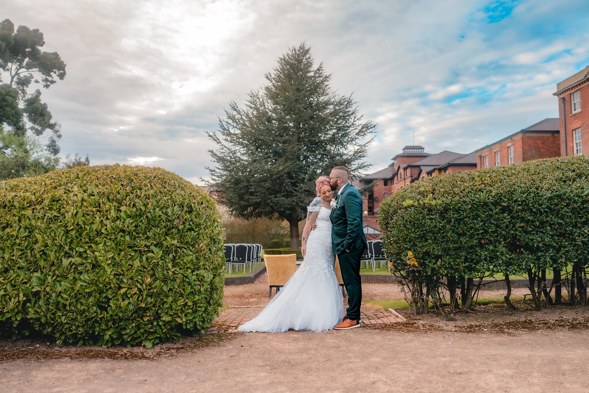Kyle and Kathleen wedding-Double tree by hilton-Stoke-on-trent-Kelvin Tung Photography
