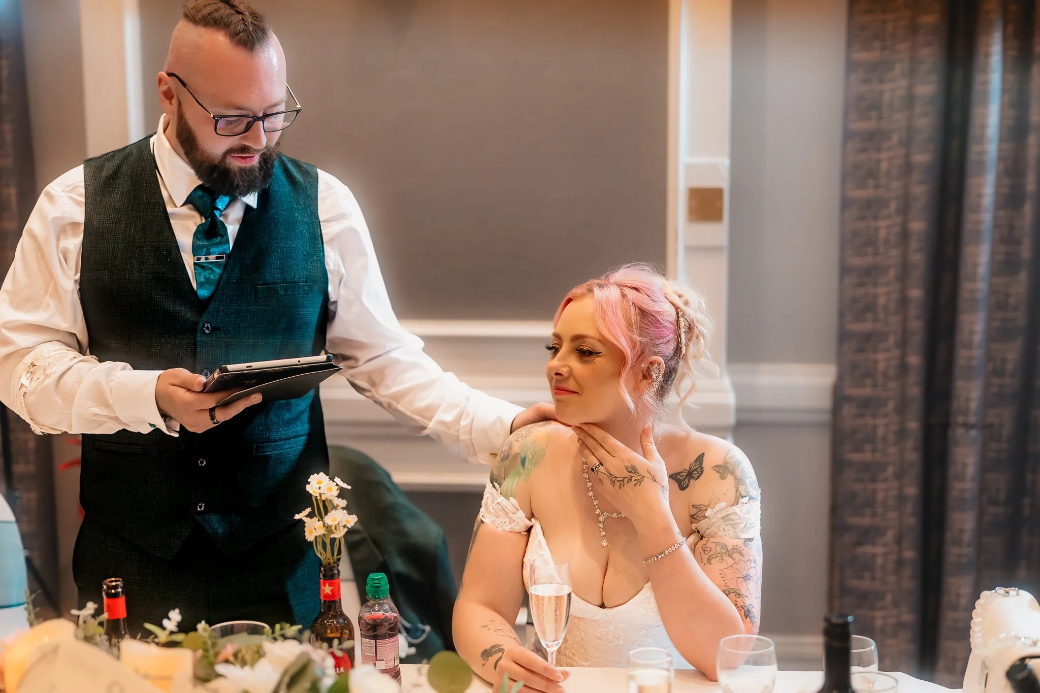 Kyle and Kathleen wedding-Double tree by hilton-Stoke-on-trent-Kelvin Tung Photography