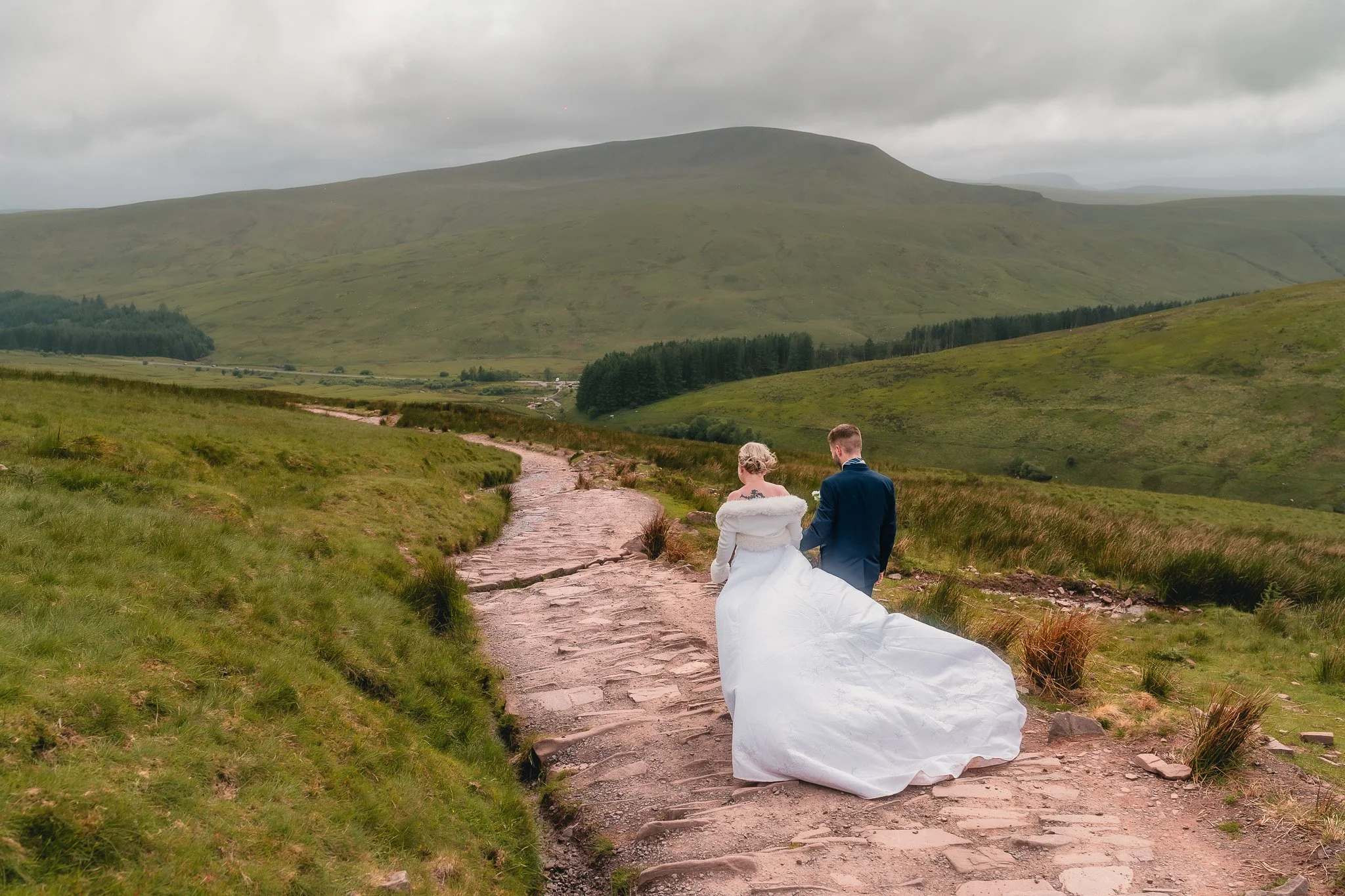 Panoramic wedding portraits in the Brecon Beacons National Park