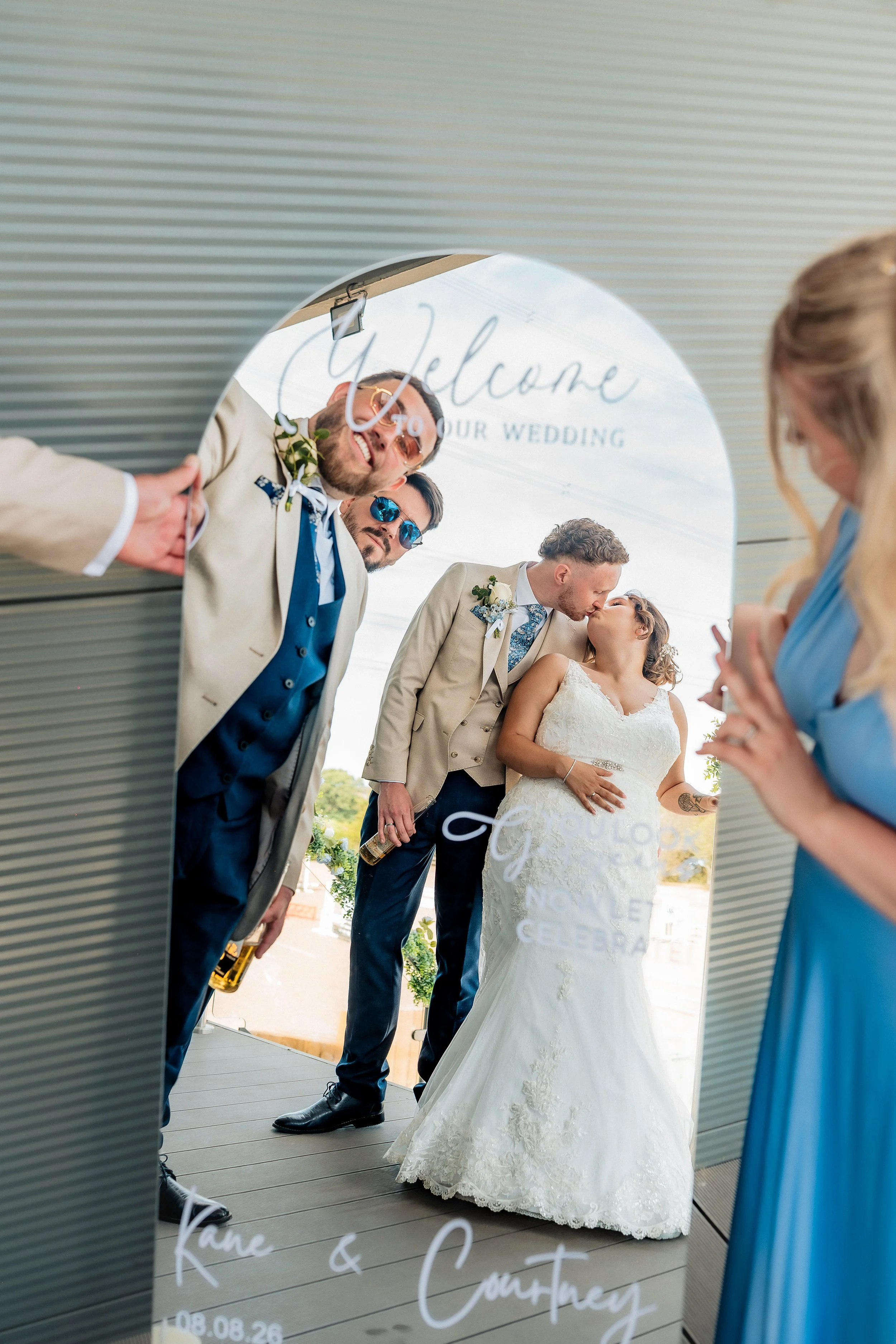 Courtney and Kane-Weston Lawn Events, Nueneton