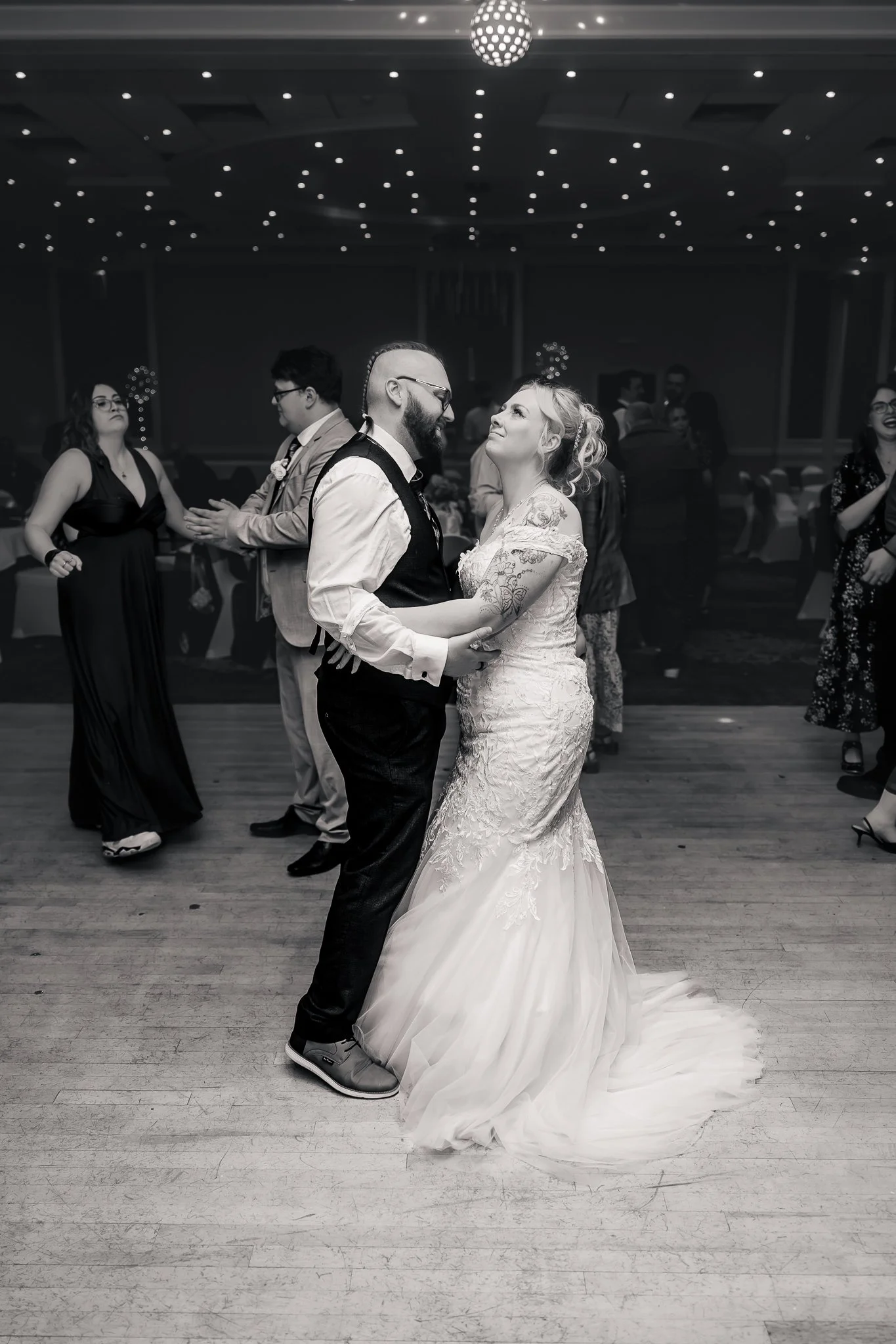 Kyle and Kathleen wedding-Double tree by hilton-Stoke-on-trent-Kelvin Tung Photography