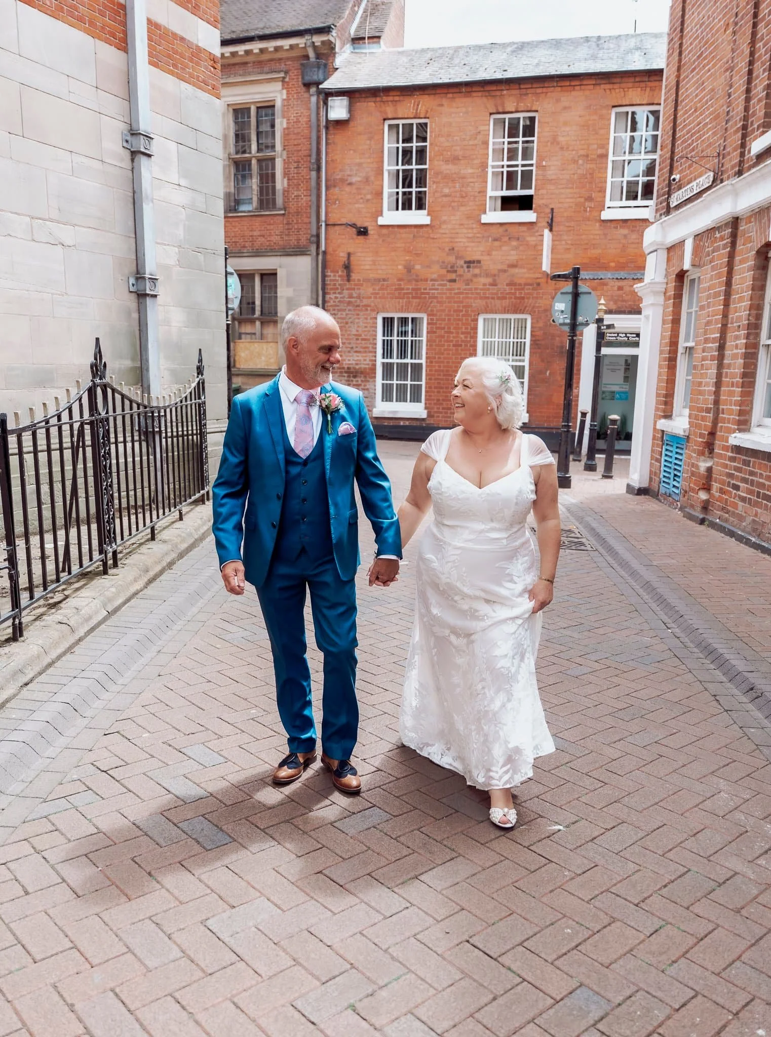 Moreno and Alexa-Stafford Registration Office