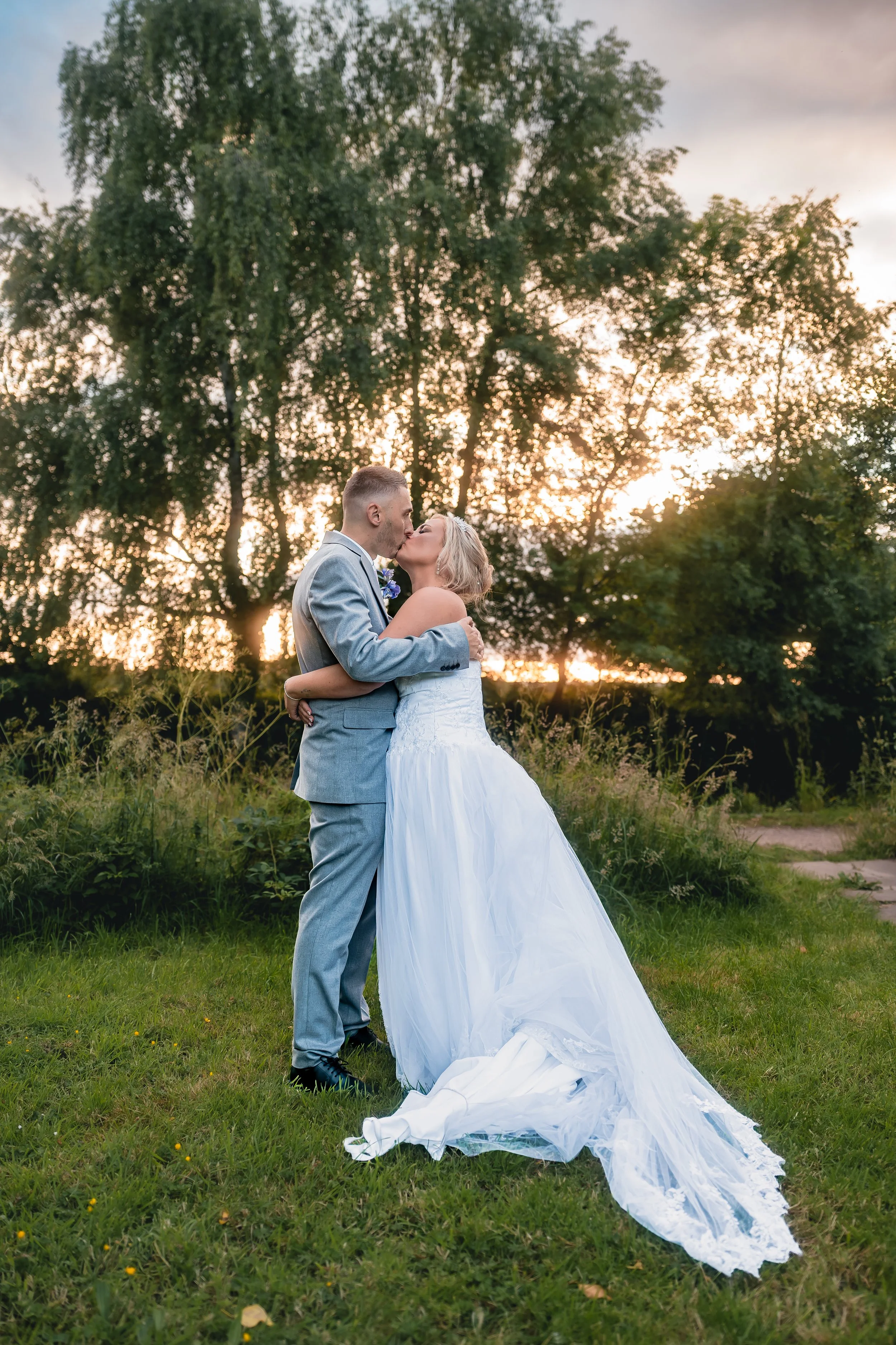 Kayleigh and Lewis wedding-Brook Marston Farm Hotel-Sunset session