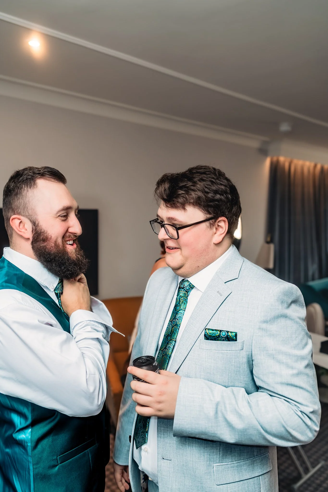 Kyle and Kathleen wedding-Double tree by hilton-Stoke-on-trent-Kelvin Tung Photography