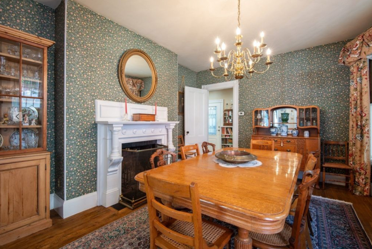 When to Move Parents Out of their Home
