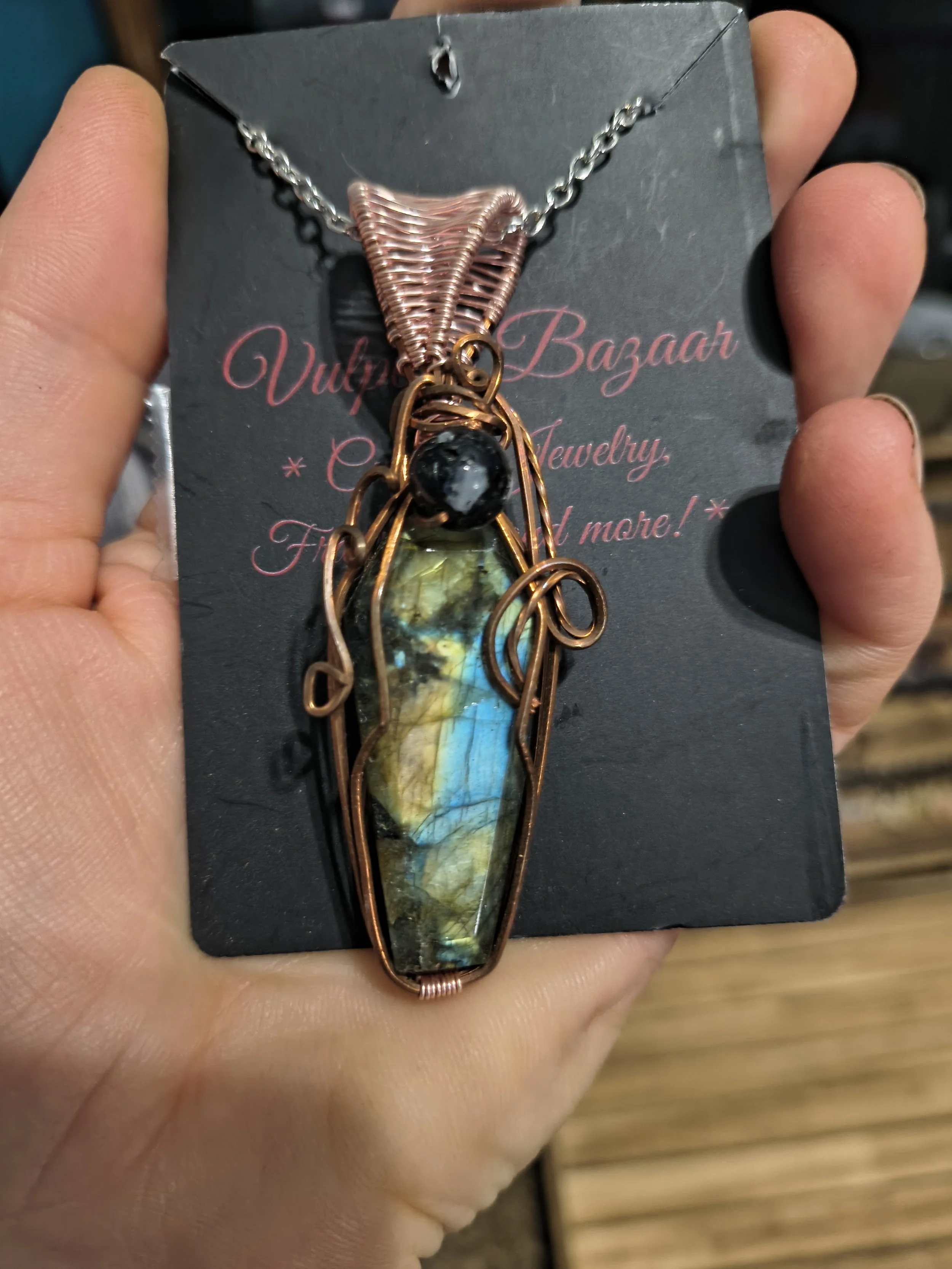 Simple Labradorite Coffin Pendant