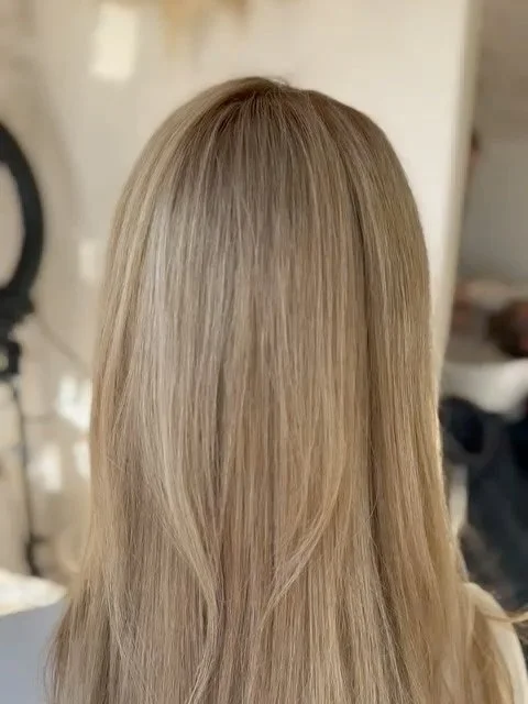 What an incredible transformation! 

Megan worked her magic to completely revive a new client&rsquo;s hair after a major colour mishap. The results speak for themselves! 👏🏻

.
.

#brightonhair #brightonhairstylist #brightonhairdresser #hovehair #wo