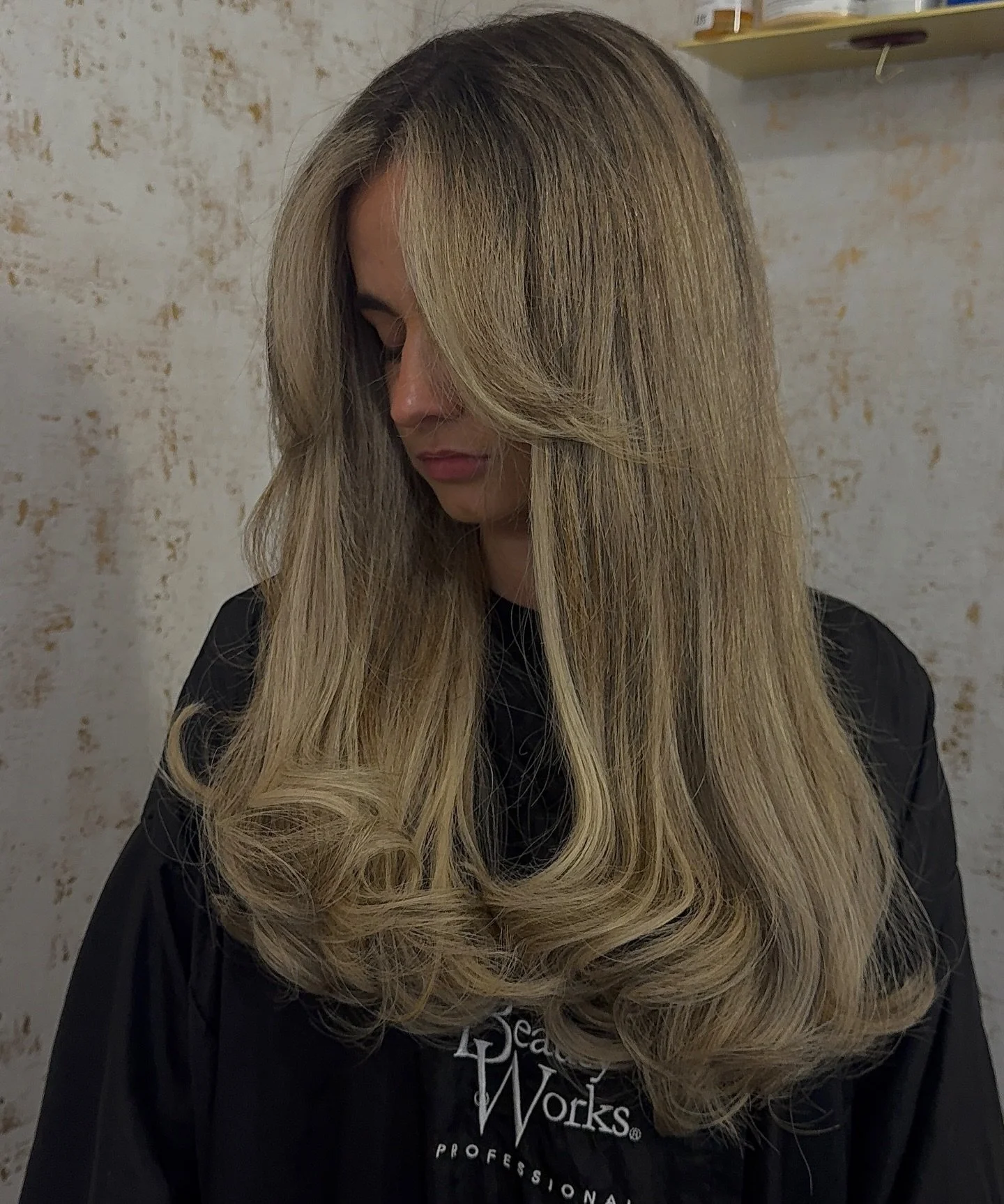 Hair transformation journey ✨

This client came to us ready to refresh and completely elevate her look 💁&zwj;♀️

First step &mdash; a colour with Megan to soften and blend out those harsh grown-out blonde highlights for a more seamless, natural fini