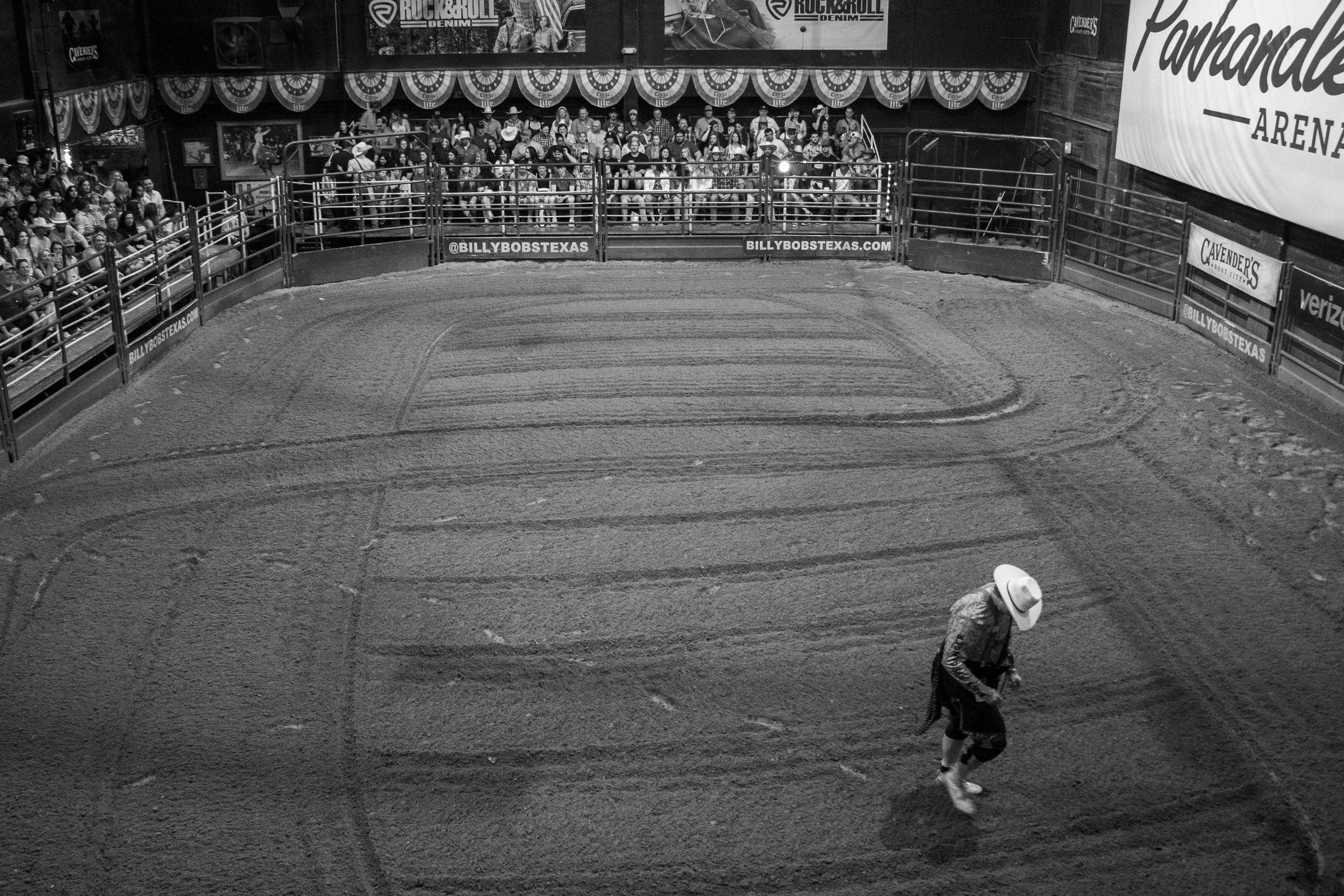 032925_BullRiding__MR_0173 copy.JPG