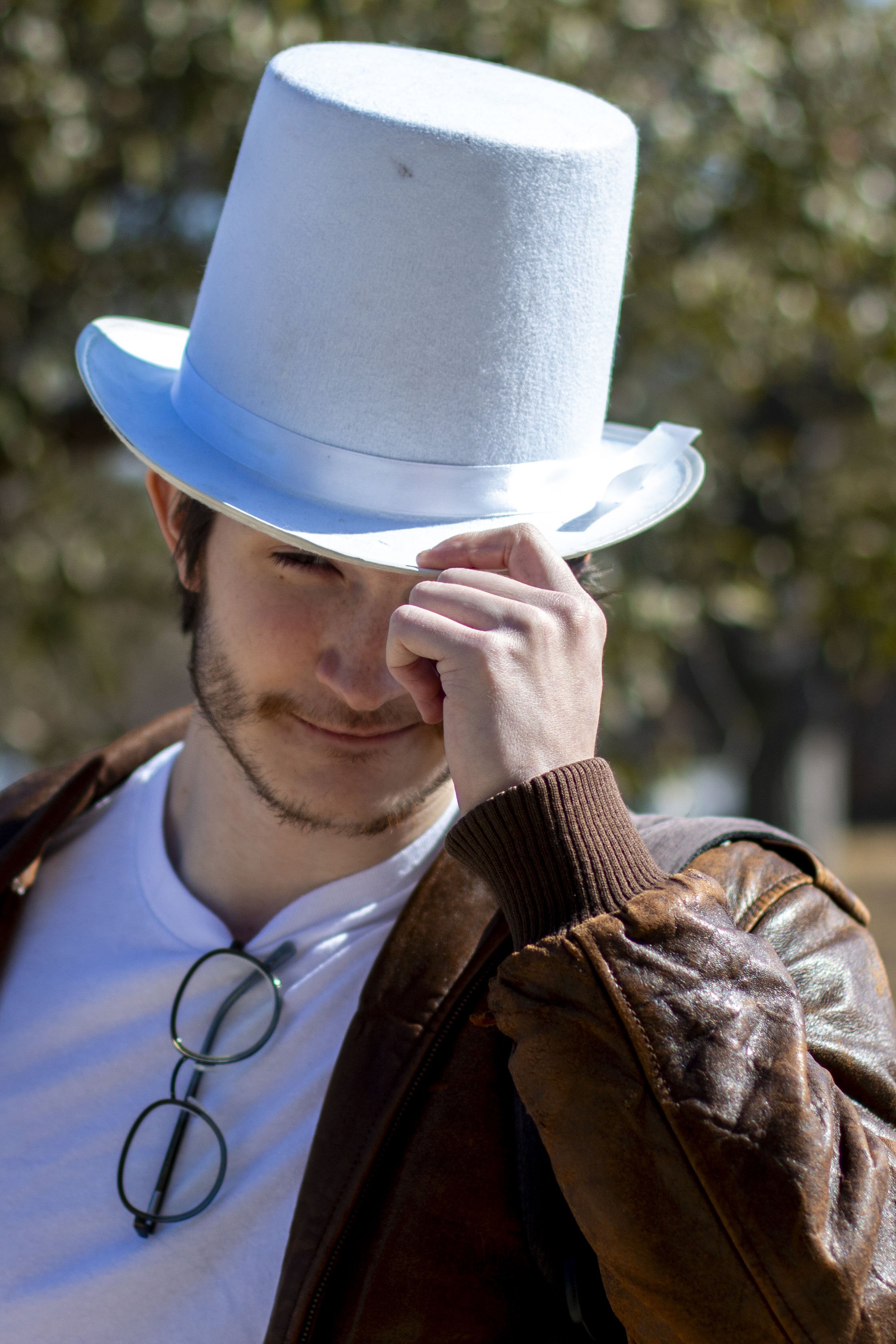2517020001_Regalado_strangers_MR_.JPG