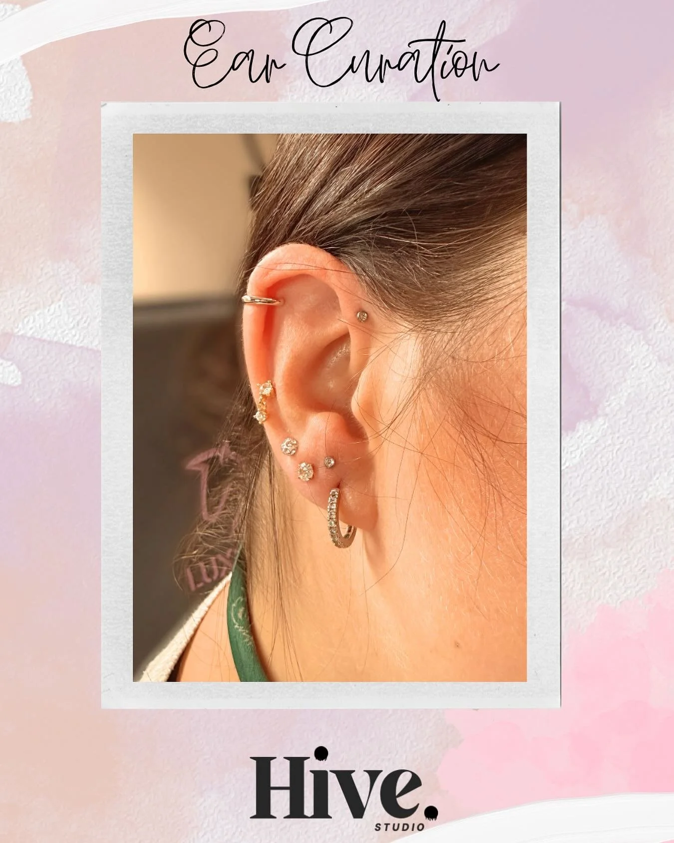 β¨ Advanced Piercing & Ear Curation β¨
This gorgeous client has been curating her ear with me for over a year — and today we added a sparkling high lobe to complete her look. π
Ear curation is all about building your style over time, piece