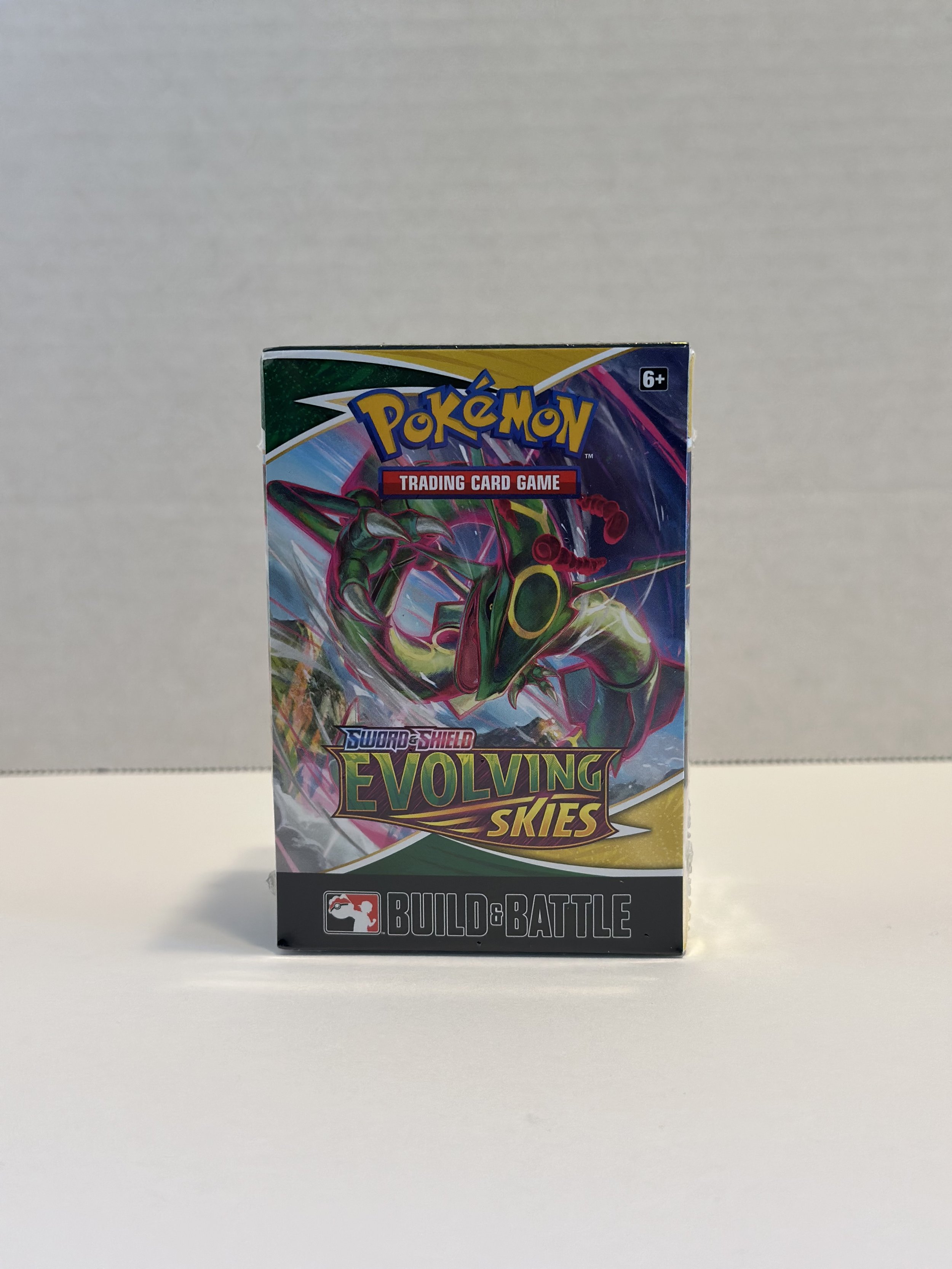 Evolving Skies Build and Battle Box