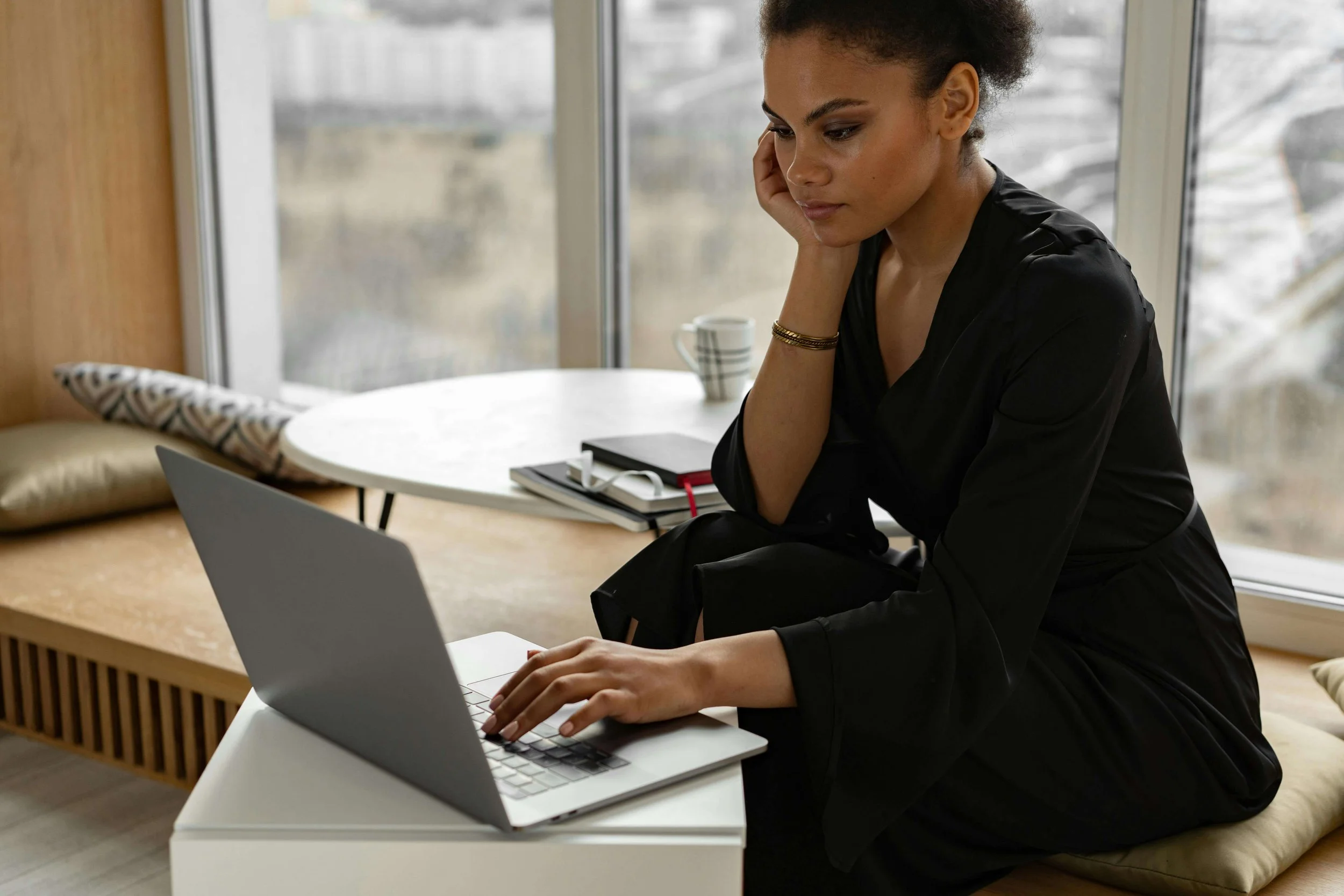 Menopause Coach vs Therapist vs GP: When Coaching Helps Most