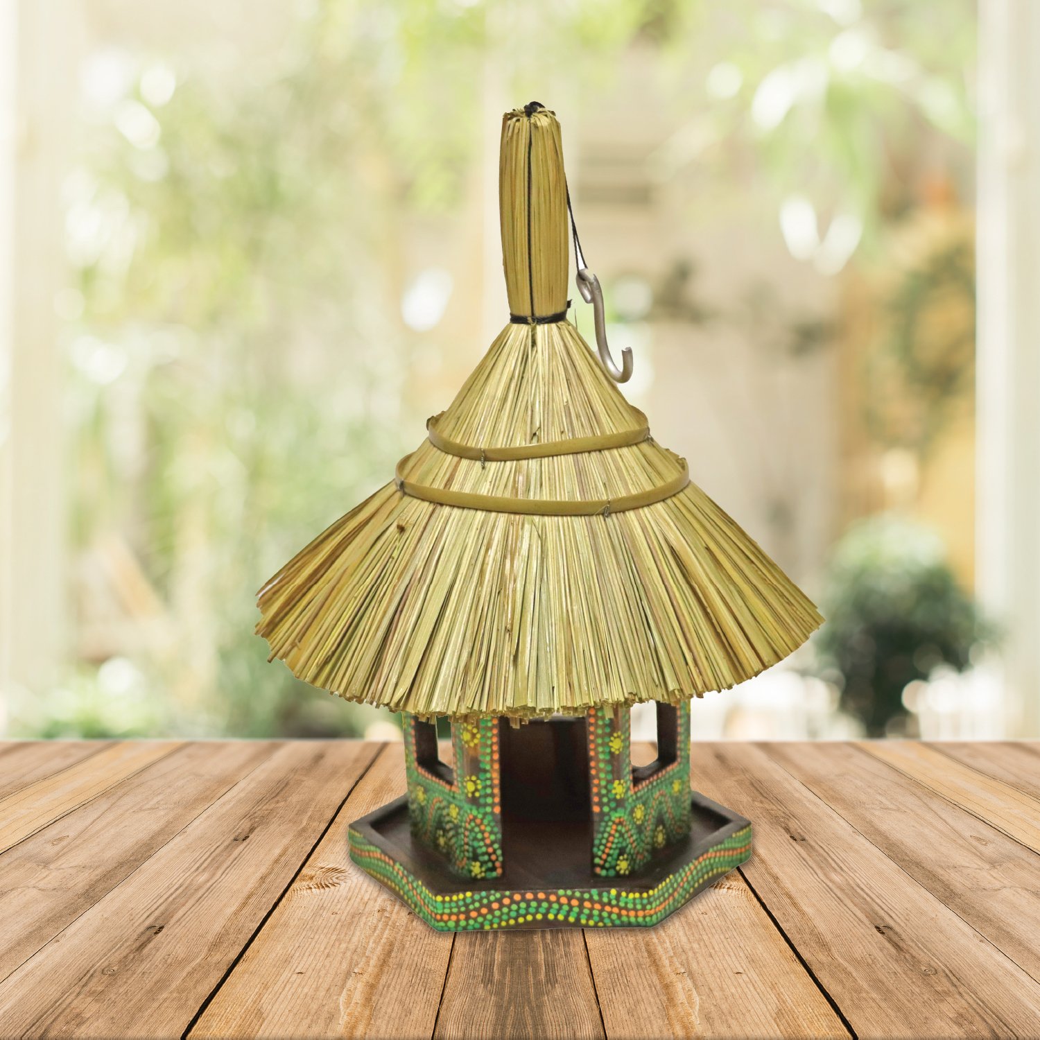 Thatch Feeder-Green__WEBBED IMAGE 1-100.jpg