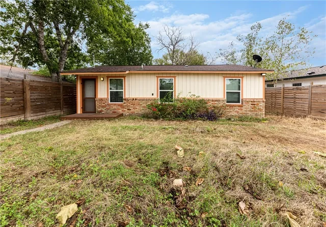 SOLD: 1801 Adina St., 78721