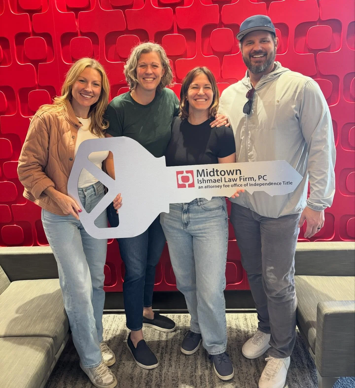 The search is over. The moving boxes are next! 📦🏡🔑 

Thinking of buying or selling? Contact us today! 📱 #theATXteam #buyerrepresentation 
.
.
.
.
.
#CompassATX&nbsp;#ATXHomes&nbsp;#AustinRealEstate&nbsp;AustinRealtor&nbsp;AustinRealEstate&nbsp;Se