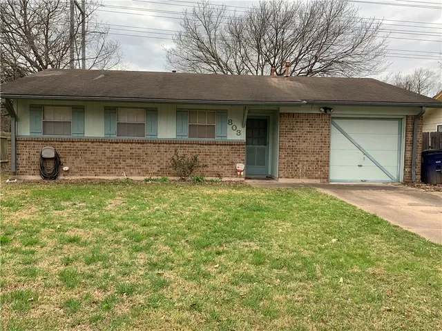 SOLD: 803 Sahara Ave., 78745