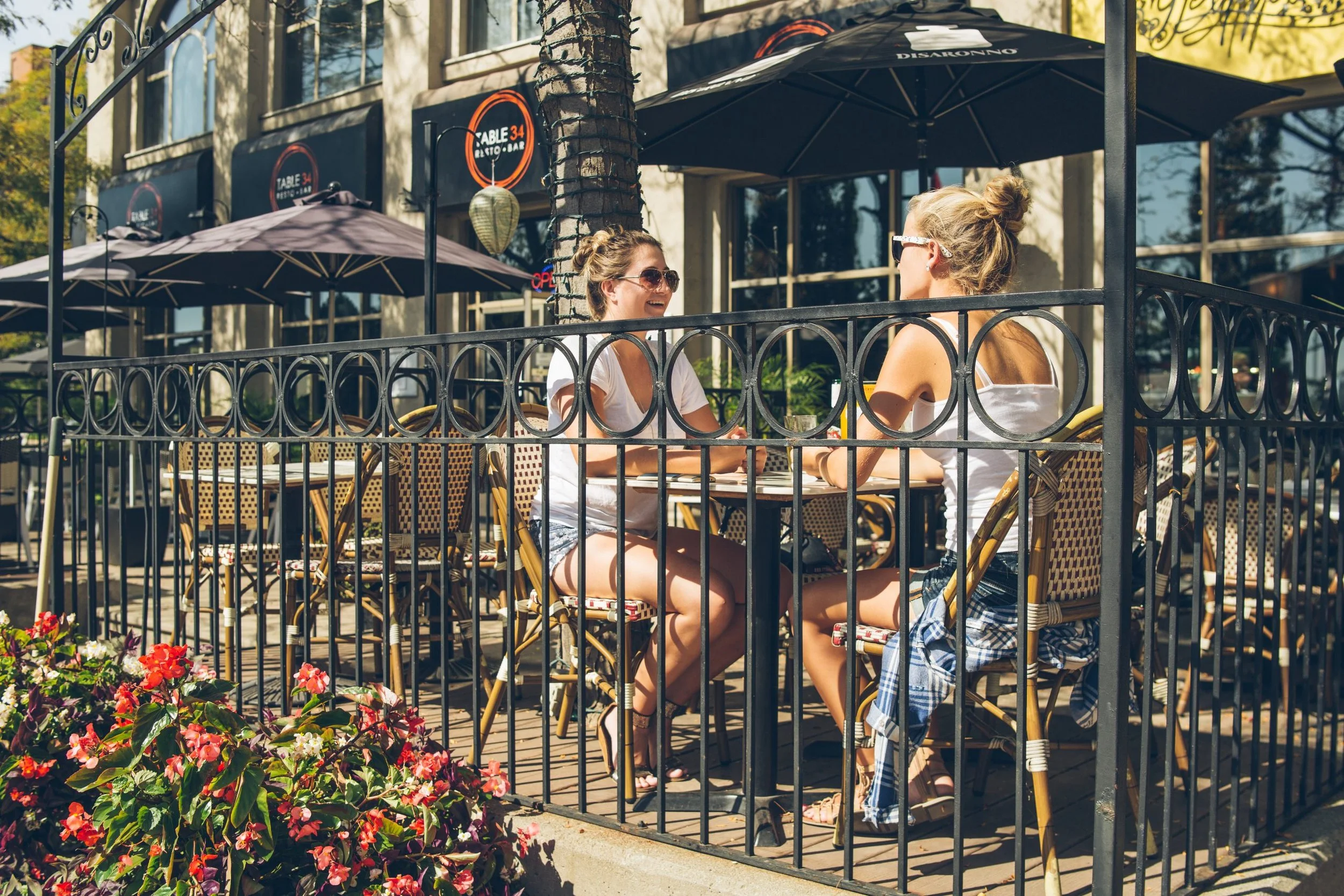 Temporary Outdoor Patios: Burlington City Council approves bylaw amendments and program changes to encourage economic recovery during COVID-19