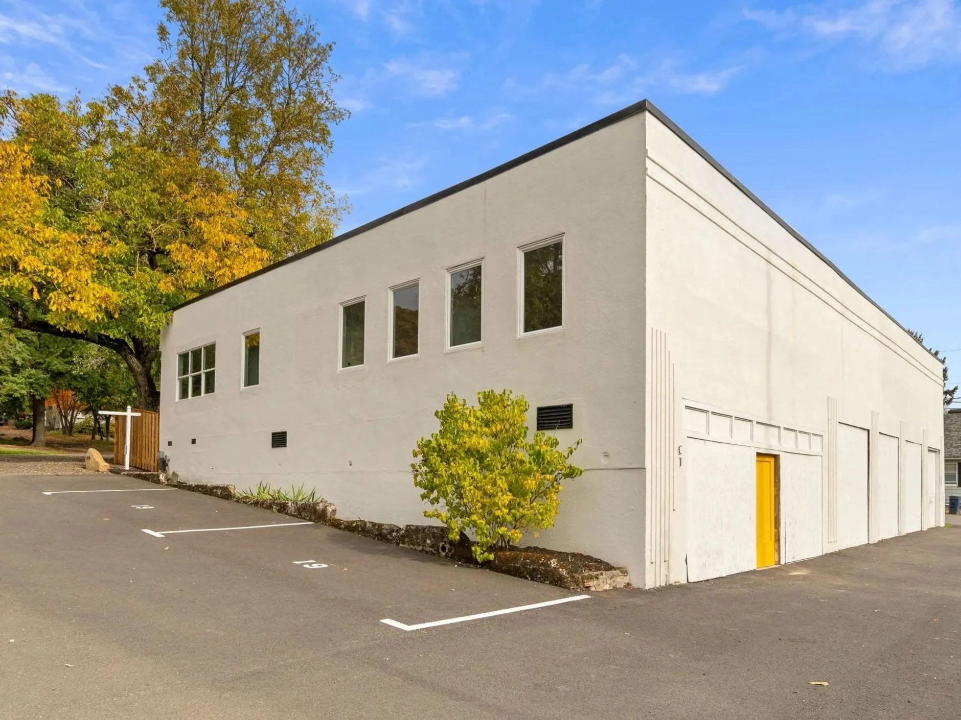 The Evergreen Grocery Store located wtihin the Camas View condo development at 2311 SW 6th Ave, Camas Washington.