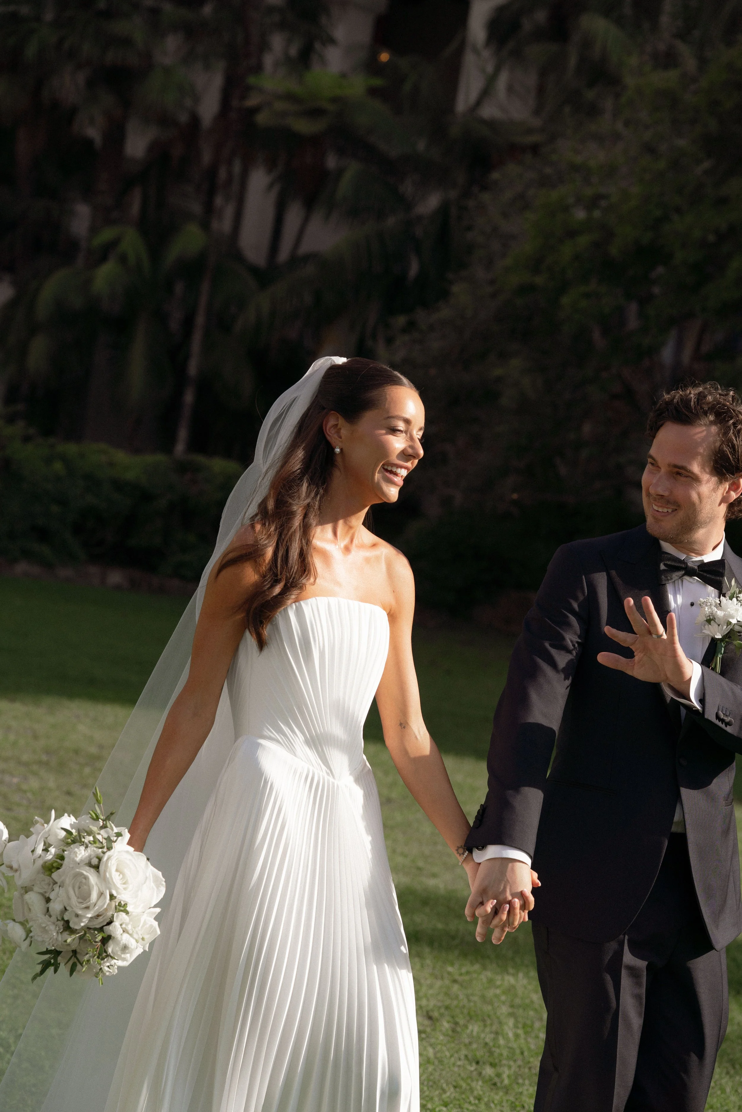 RITZ_CARLTON_SANTA_BARBARA_MICRO-WEDDING_ELOPEMENT_PHOTOGRAPHY_BACARA_CLASSIC_CAR_FLASH_EDITORIAL_PHOTOGRAPHY_THE_VOW_EDIT-7.jpg