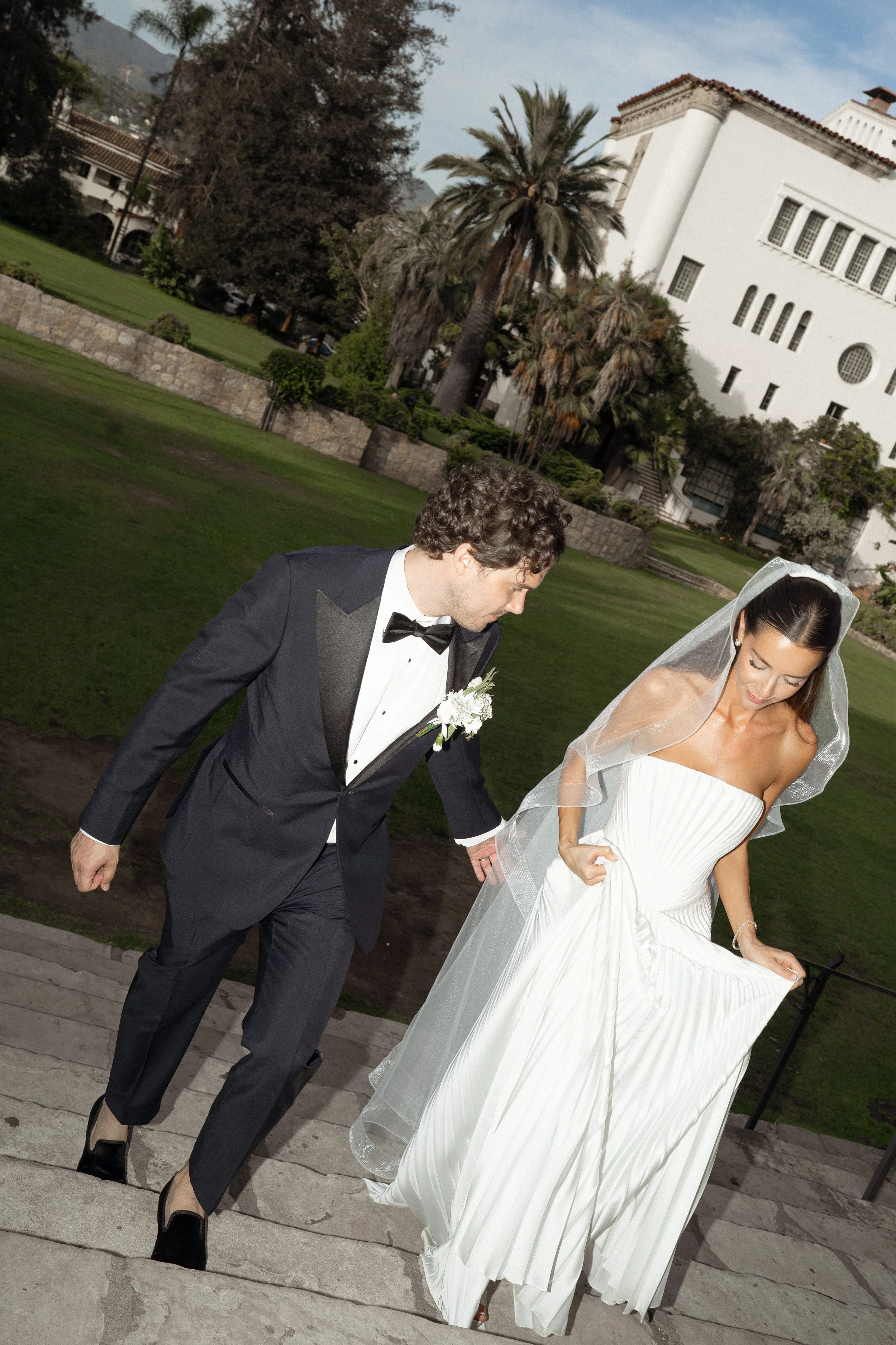 THE VOW EDIT_SANTA_BARBARA_MICRO-WEDDING_ELOPEMENT_PHOTOGRAPHY_BACARA_CLASSIC_CAR_FLASH_EDITORIAL_PHOTOGRAPHY_THE_VOW_EDIT-4.jpg