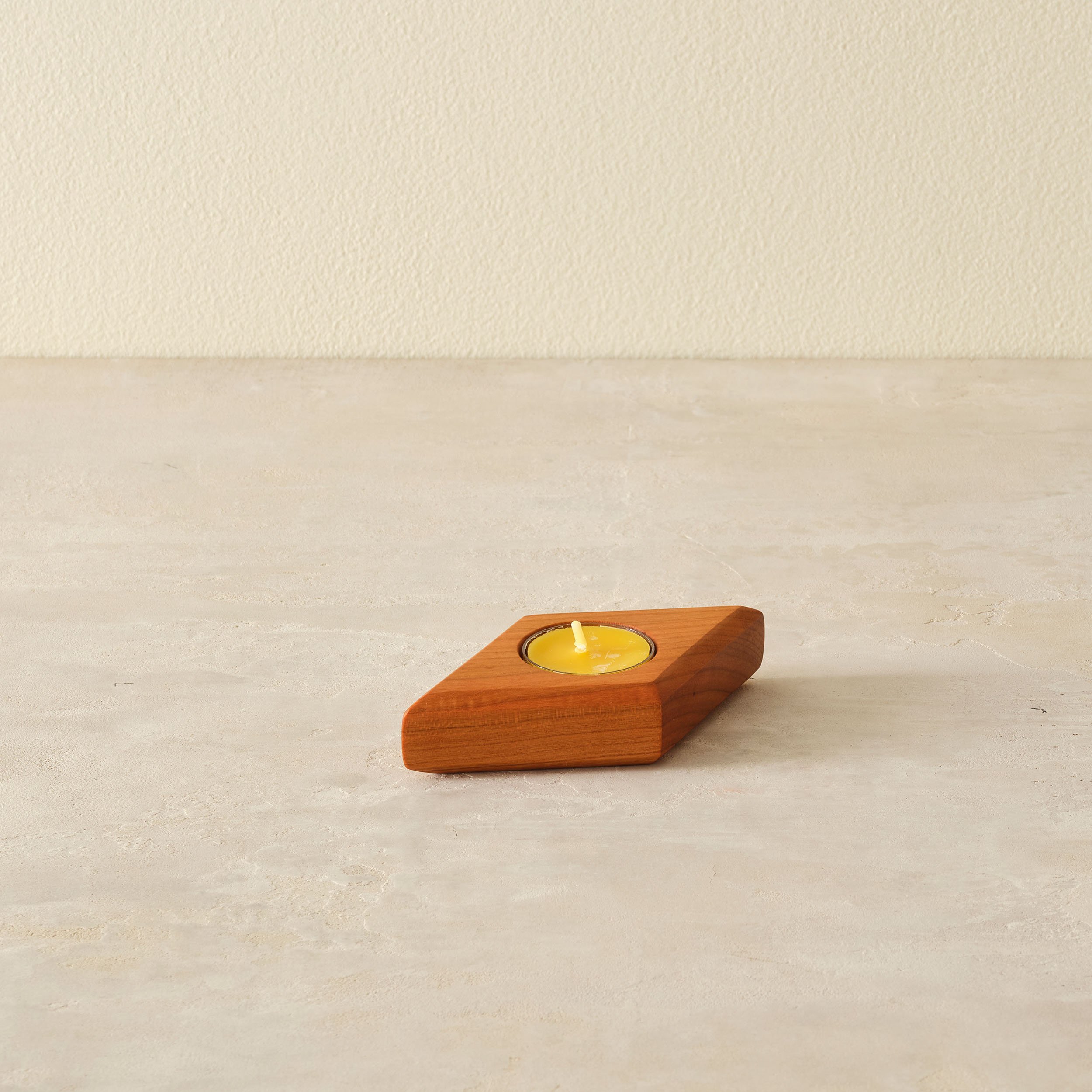 tealight_cherry_front.jpg